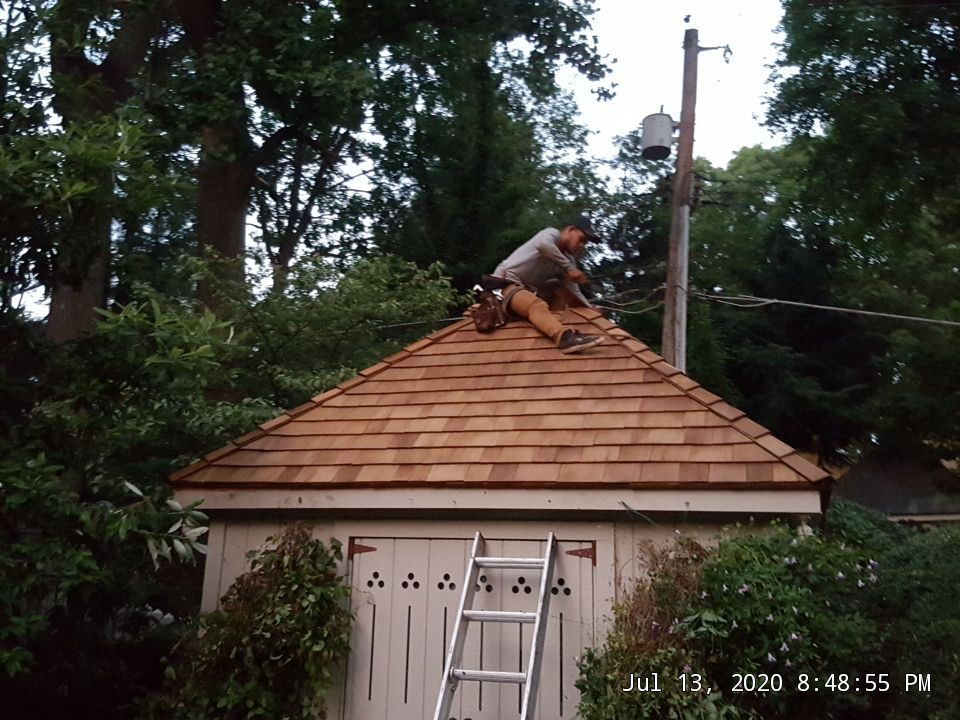 Cedar Roof in Ruxton using Cedar Roof by Roof Right Inc