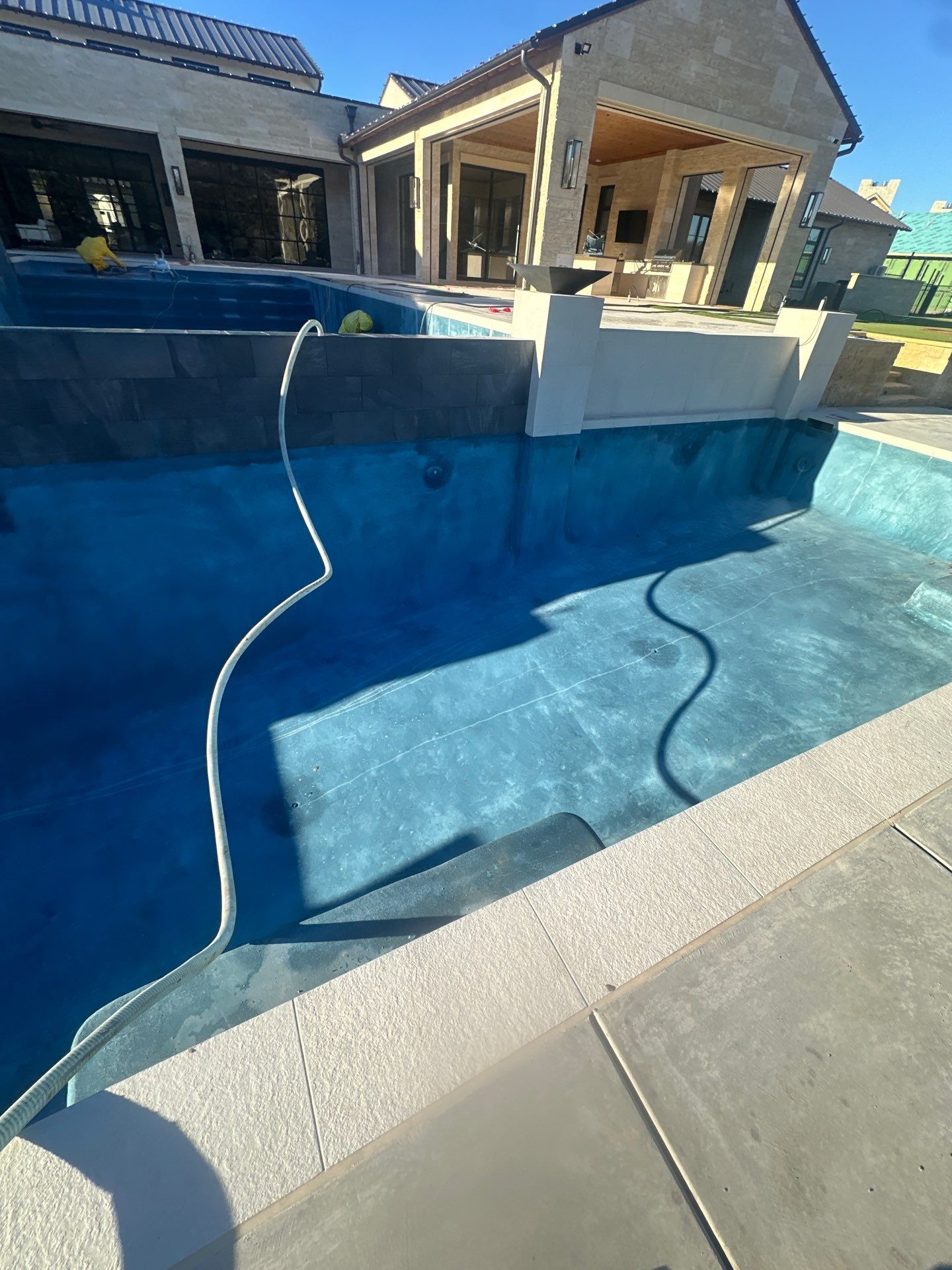 Jumbo Double Pool with Negative Edge by Pinnacle Pools and Spas - DFW