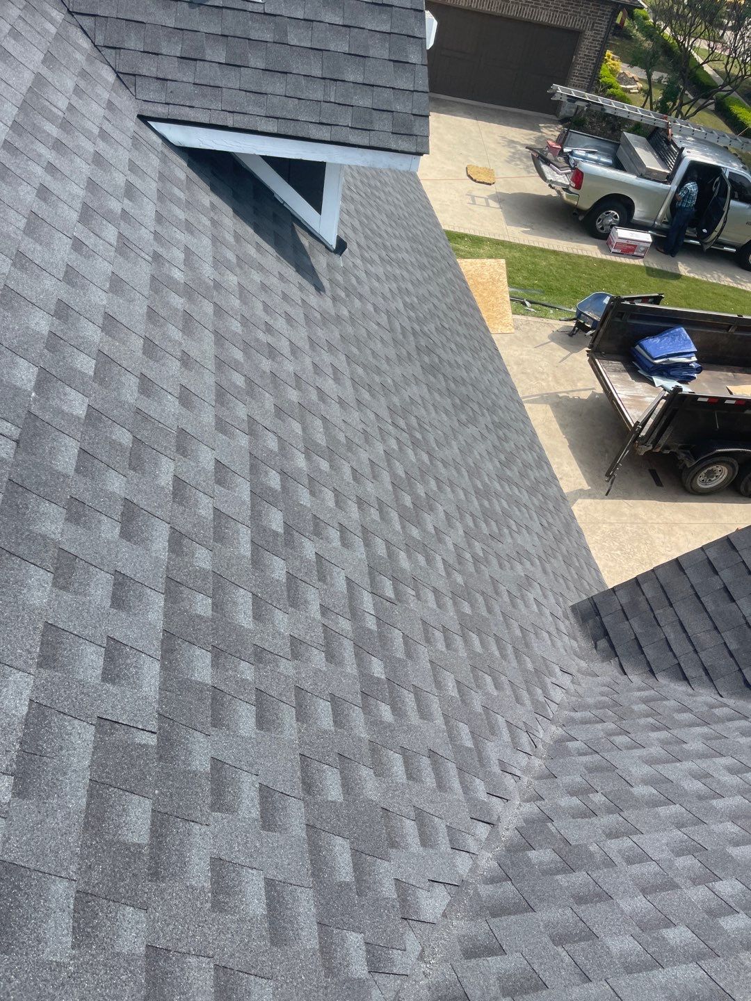 GAF HDZ - Charcoal by Elite Roofing LLC