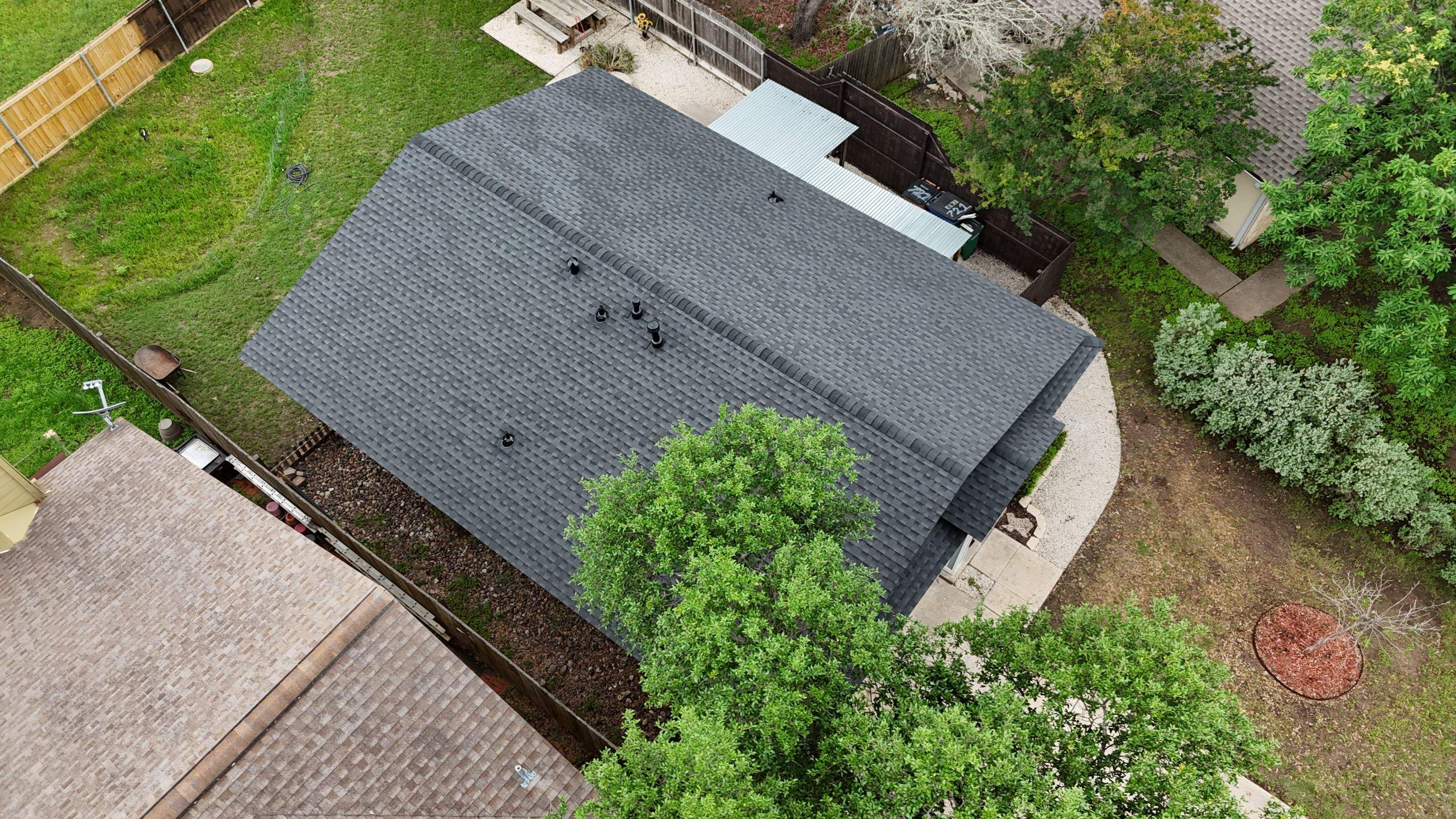 Charcoal - GAF Timberline HDZ by RoofsOnly.com