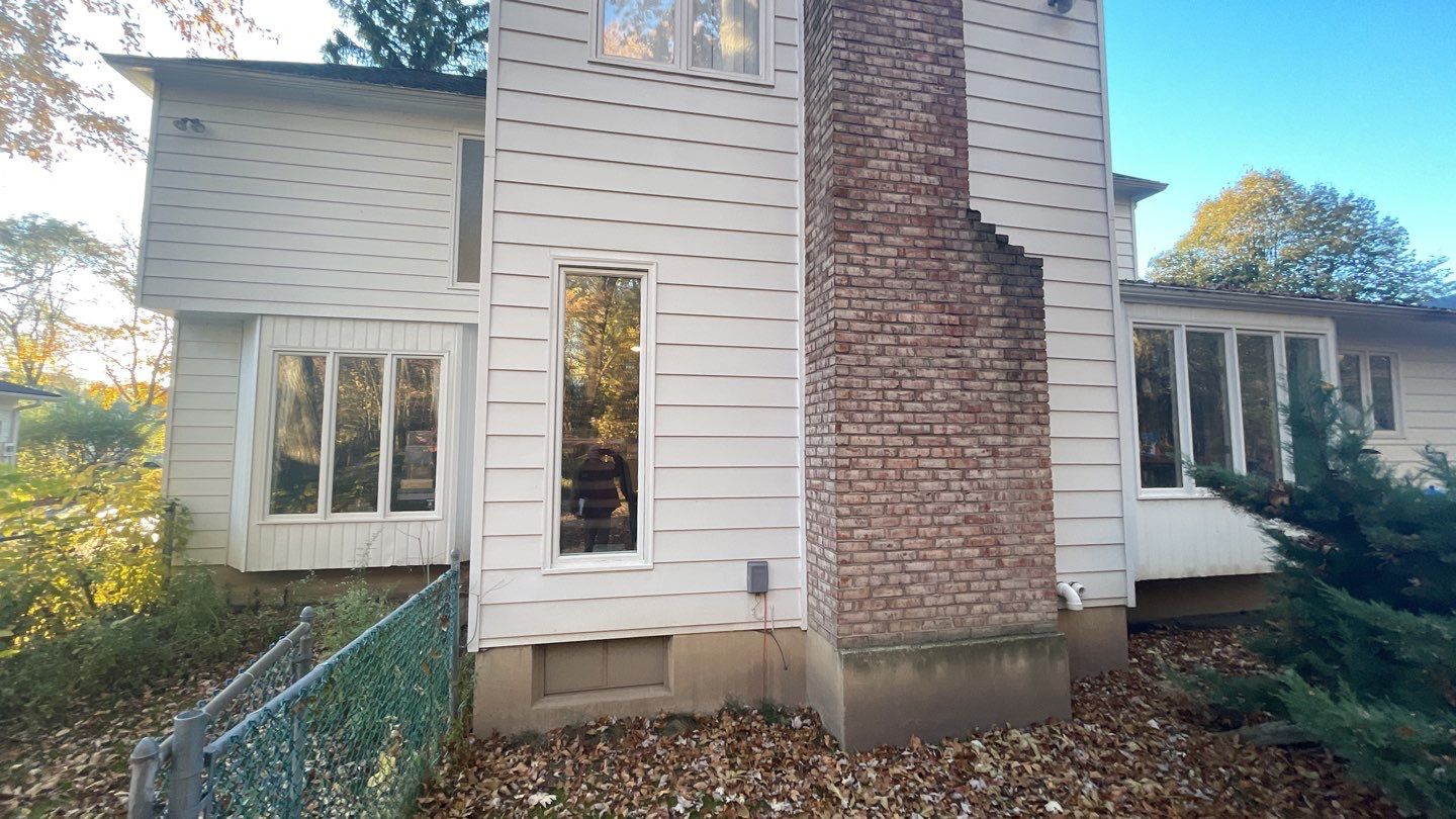Interior Renovation and Window Replacement by Ivy Lea Construction