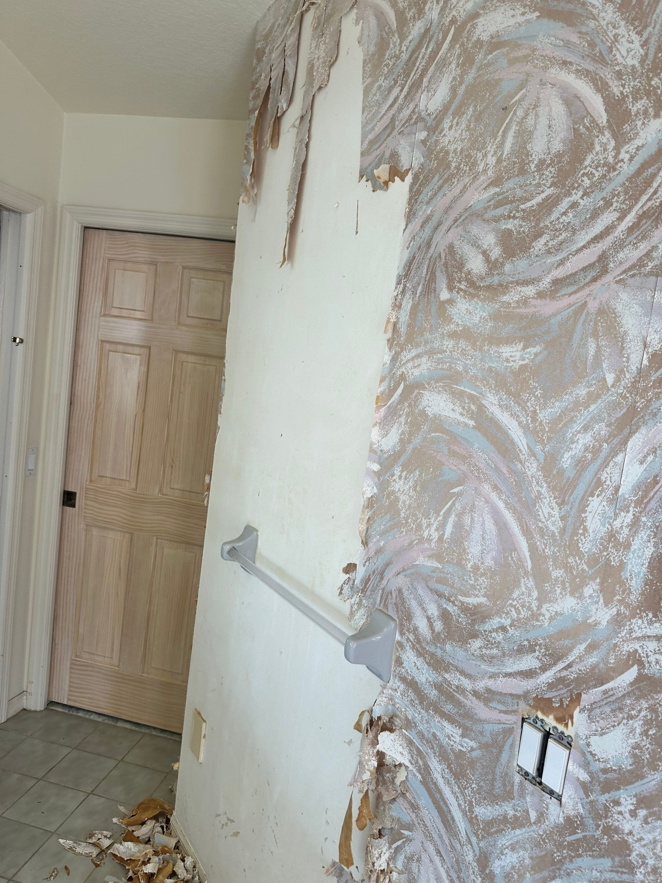 Lenny Van Denhandel - Interior by Fresh Coat Painters