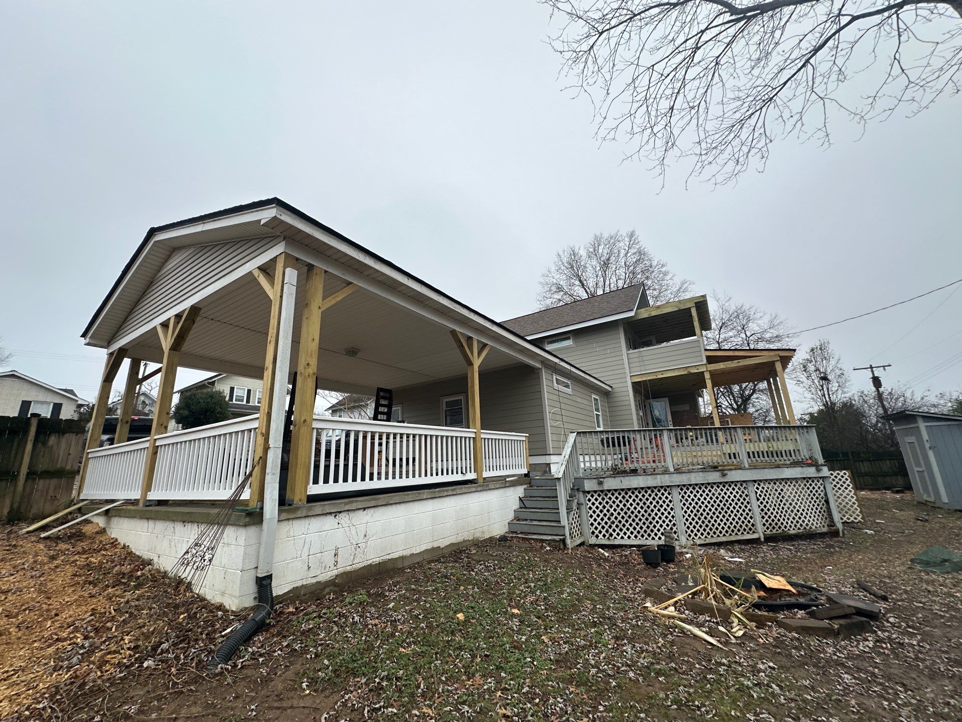 Owens Corning Duration in Teak by Undersun Roofing 
