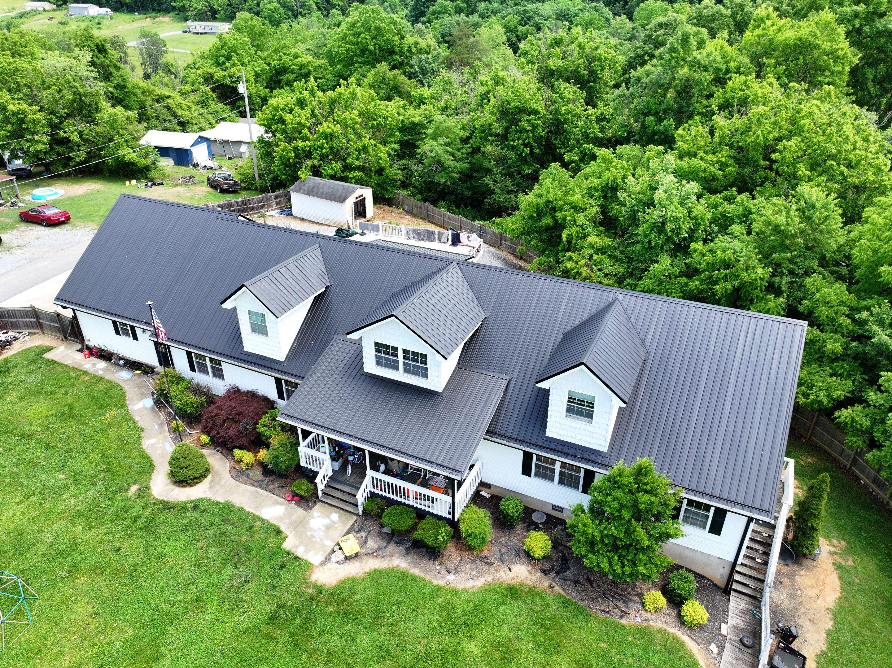 Manis Residence by Omnia Roofing