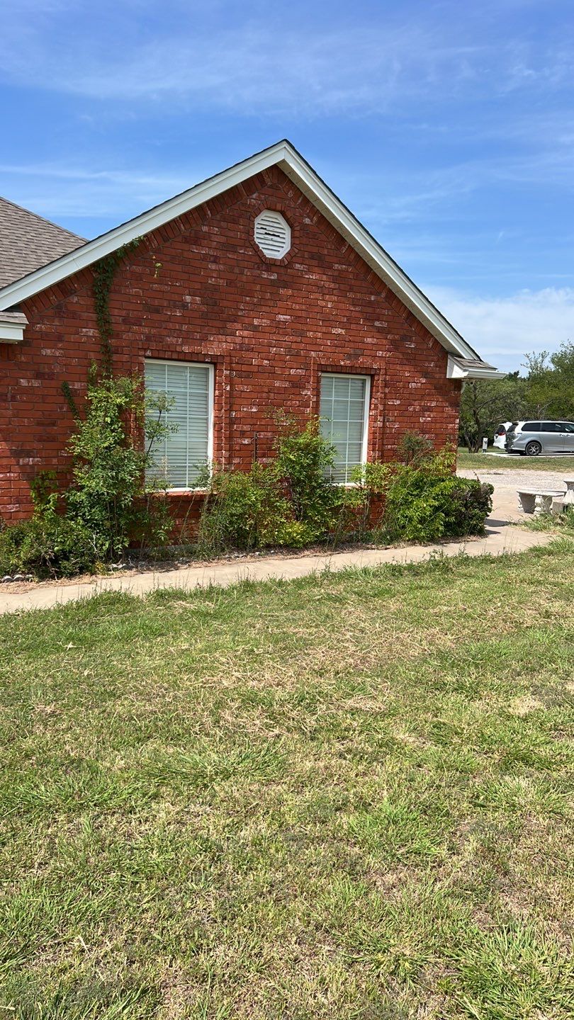 1000' Drive and Patio using Concrete by Clays Services Inc
