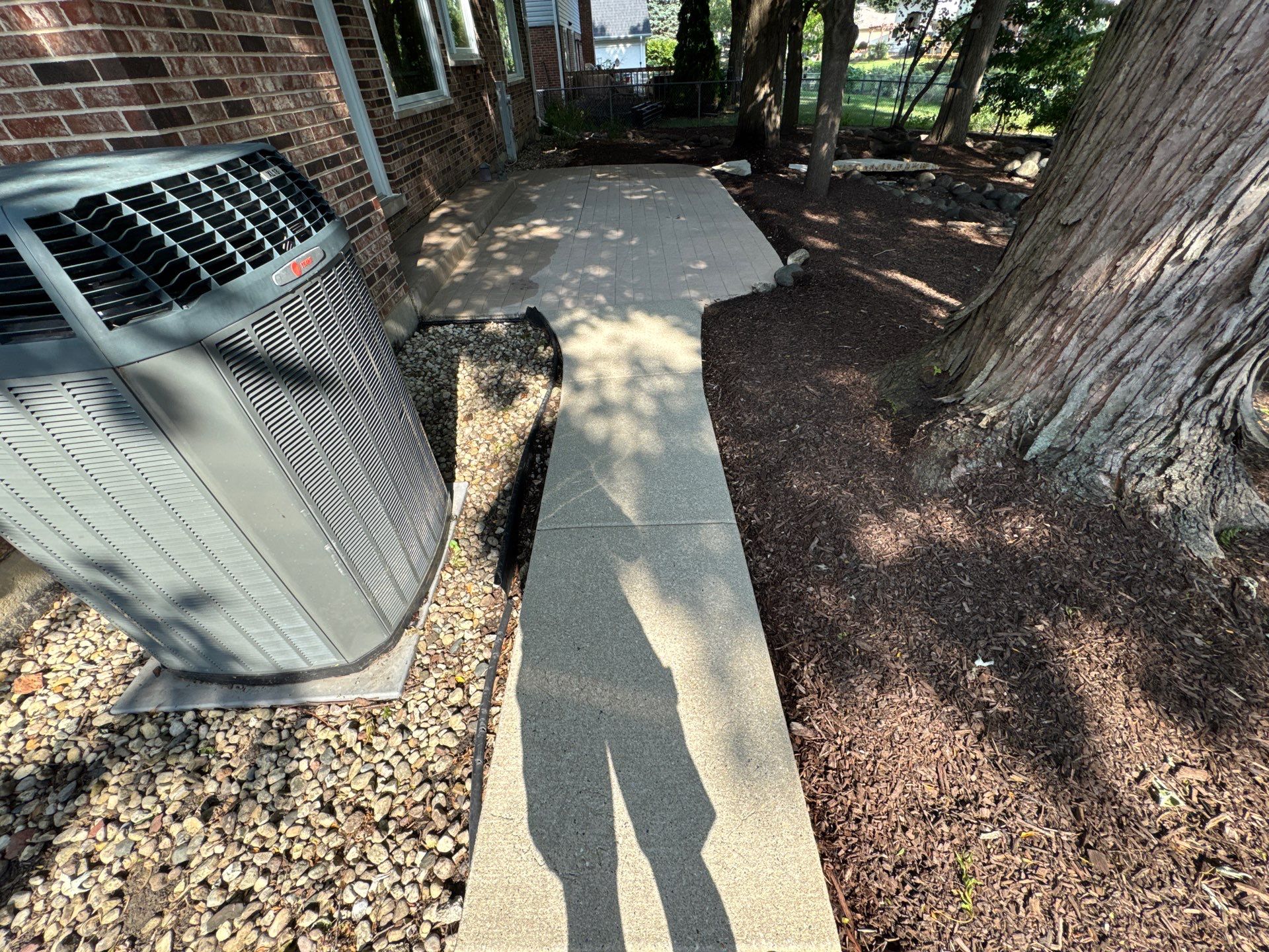 Palatine house wash and concrete power washing by Northern Power Washing LLC.