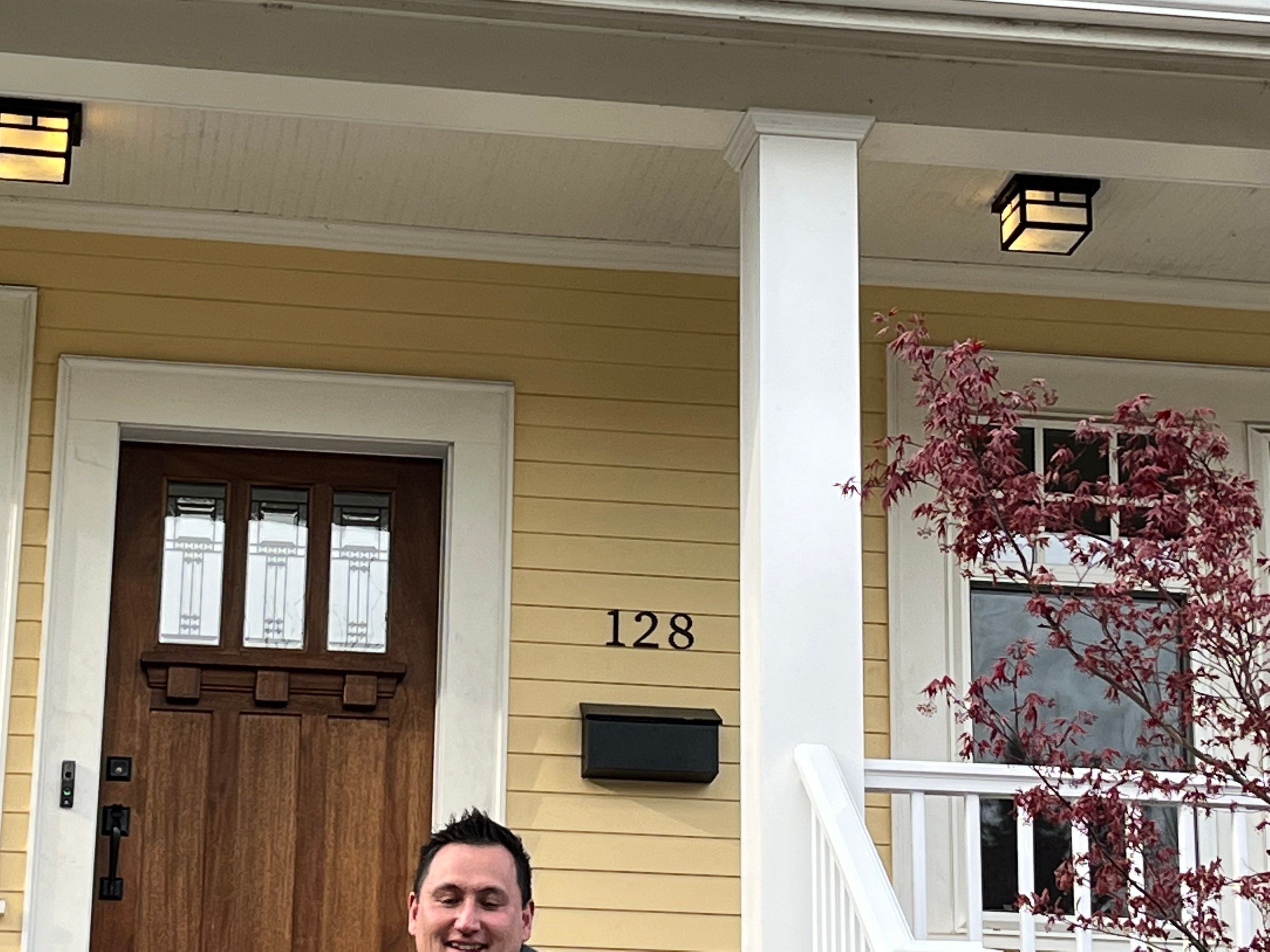 Greenlake Front Porch by Alki deck builders 