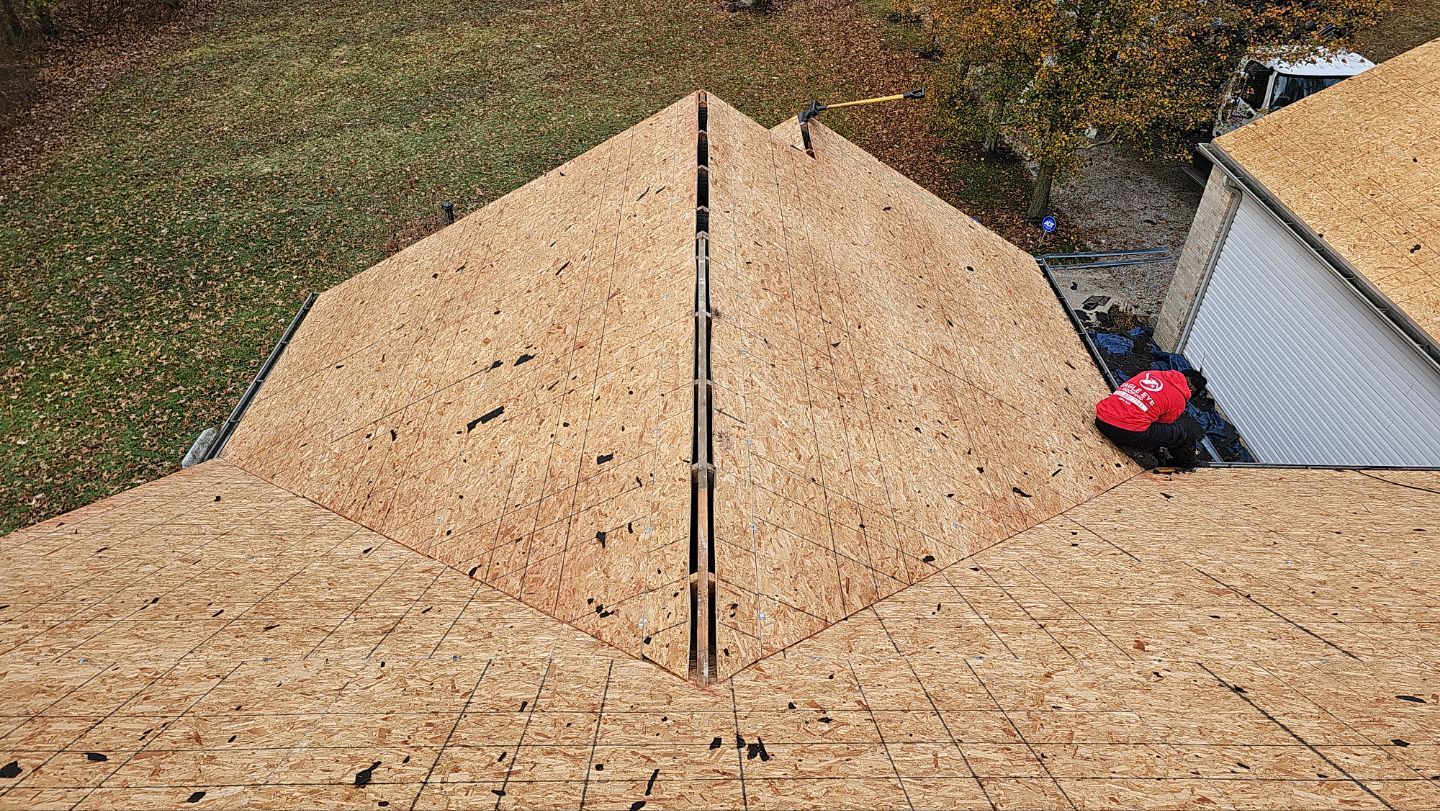 ATLAS PINNACLE COLOR: BURNT HICKORY DRIP EDGE: ROYAL BROWN by Eagle Eye Roofing