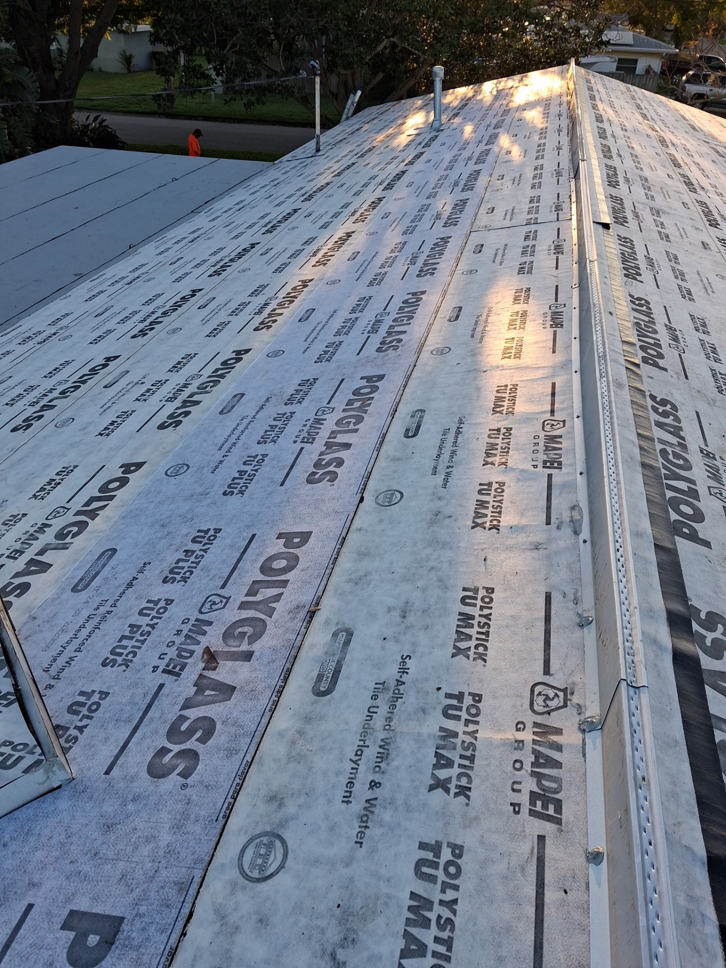 Project in St. Petersburg 33712 by Mitchell Roofing Company LLC 