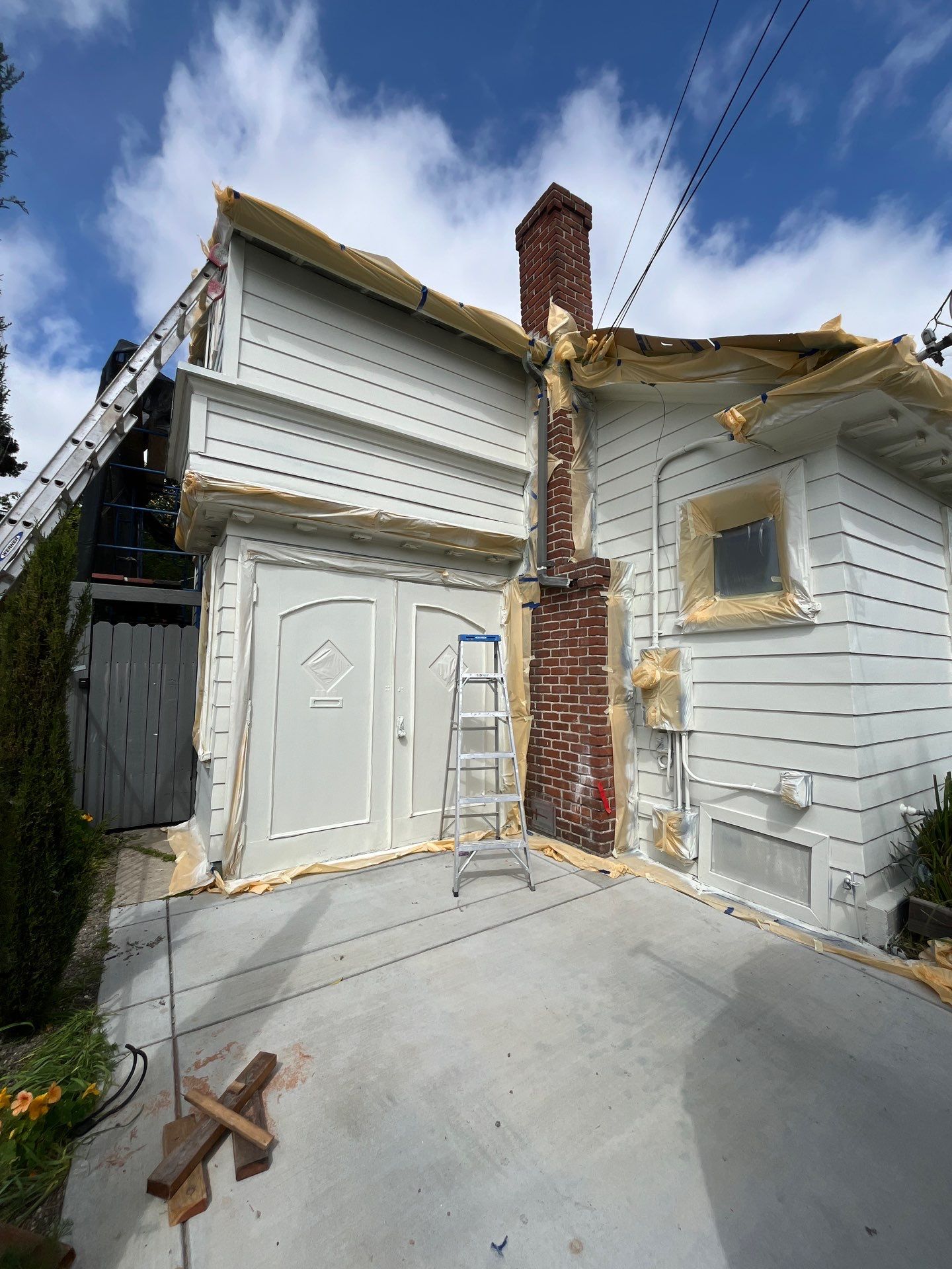 Project in Oakland by Herrera’s Bay Area Painting inc.