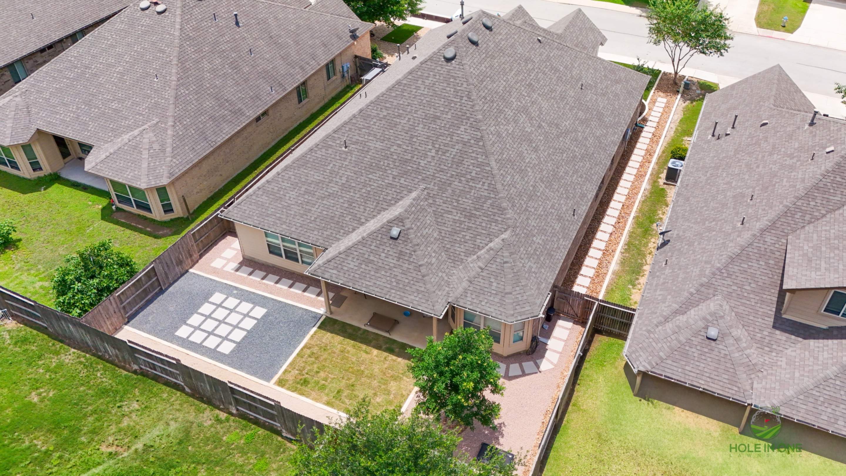 Wortham Oaks, San Antonio TX by Hole In One Lawns, LLC