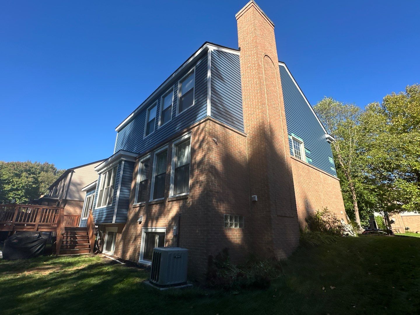 Siding Replacement using Alside Charter Oak D4.5" by 180 Contractors