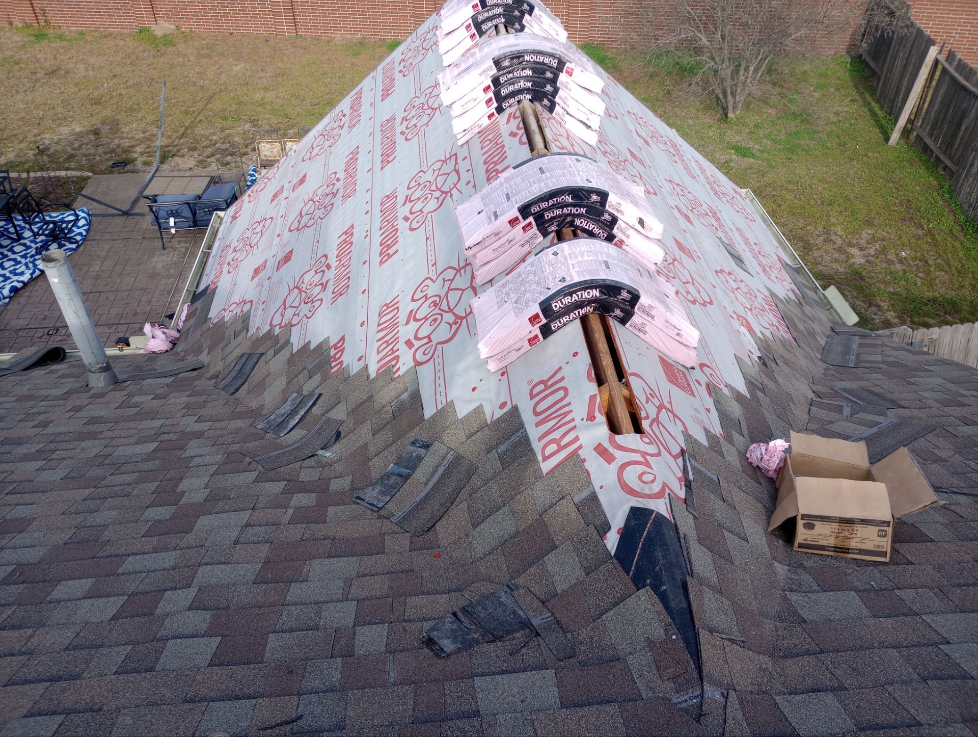 Residential Roofing Installation using Owen's Corning Duration (Lifetime) Shingles by Roof Repair Company
