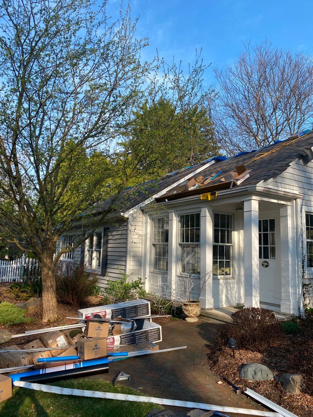 Roof Replacement using CertainTeed Landmark by 180 Contractors