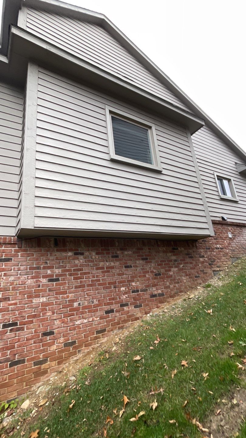 Siding Replacement using CertainTeed Monogram D5 Clapboard by 180 Contractors