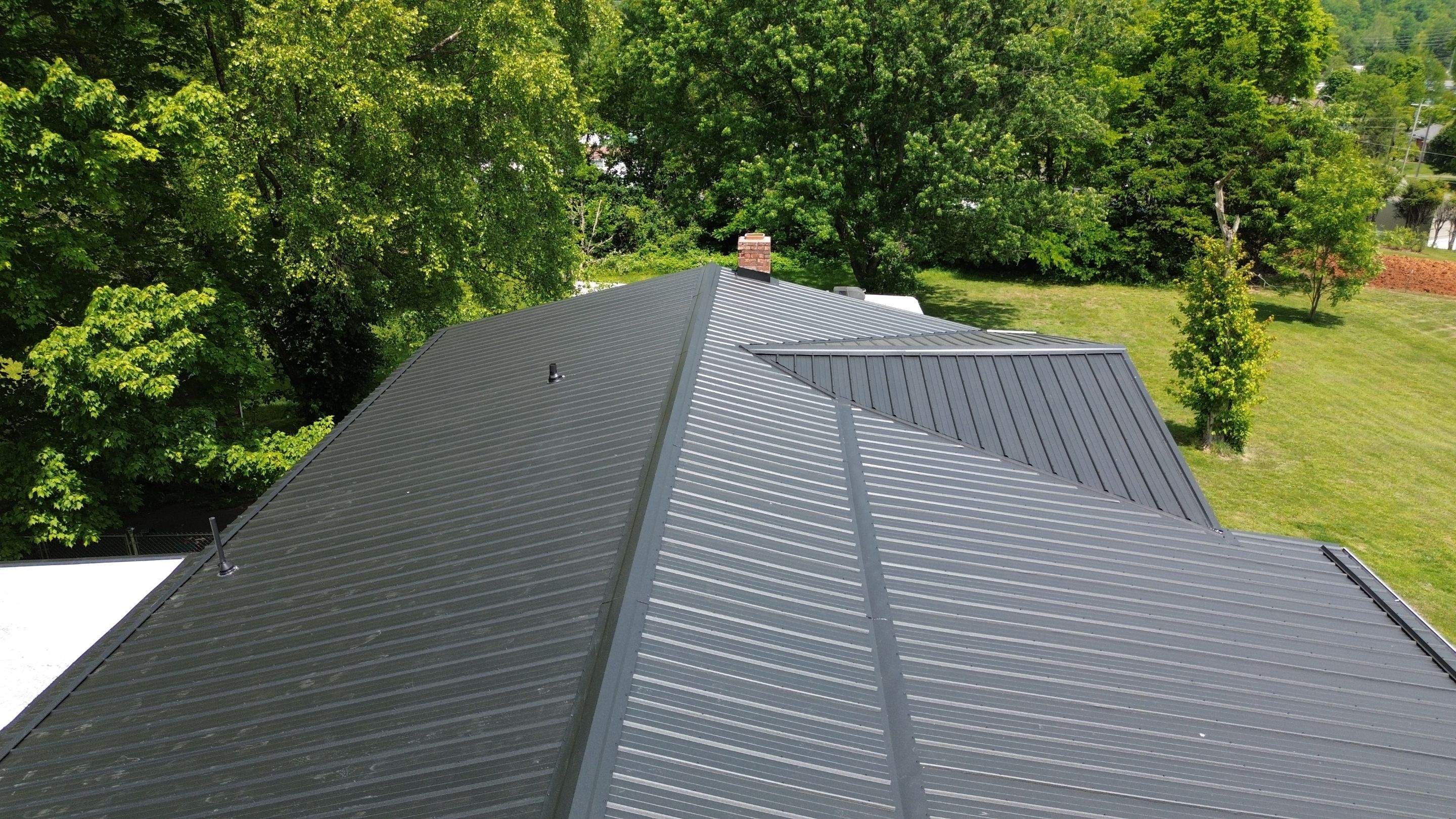Walden Residence by Omnia Roofing