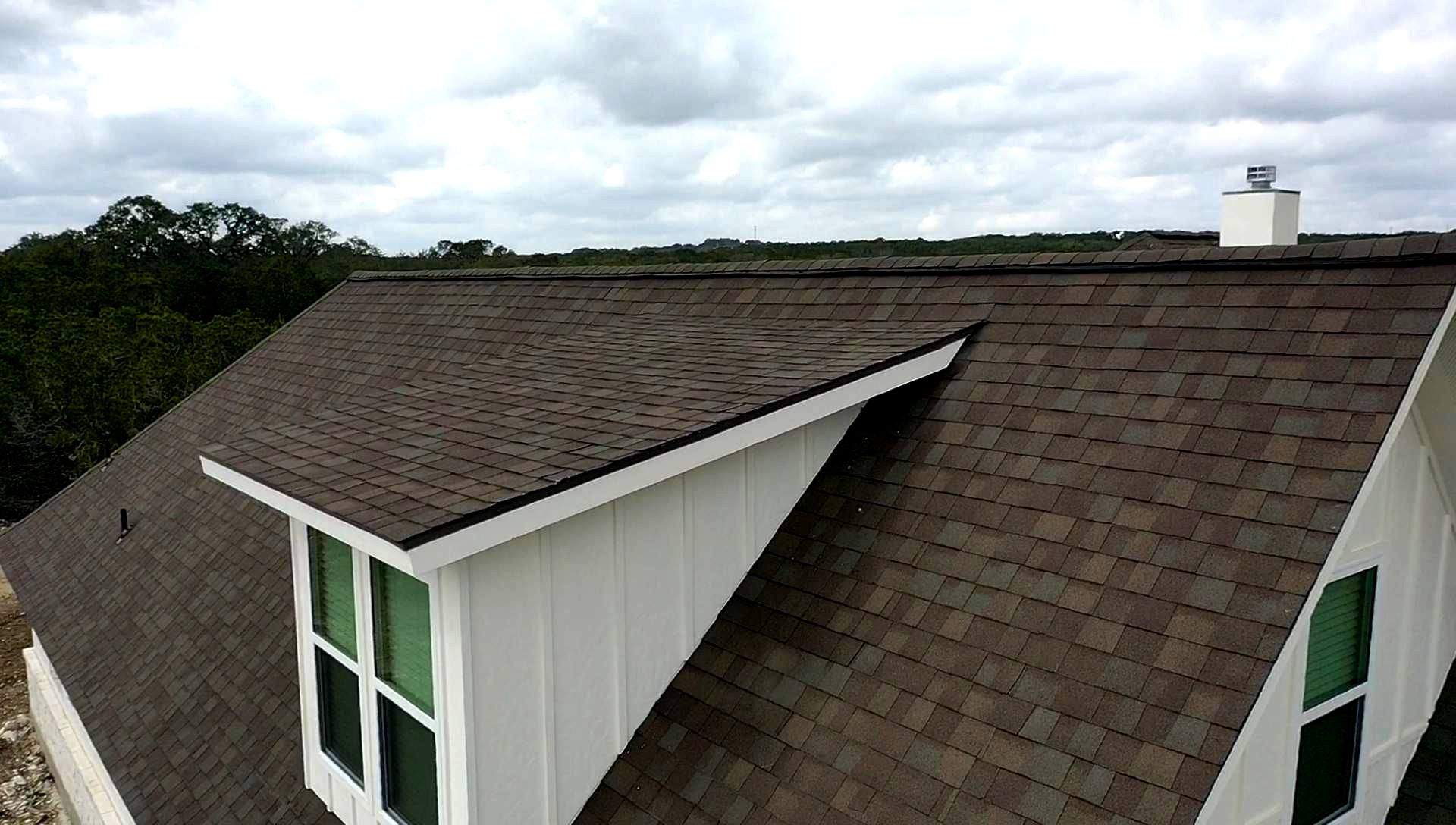 New Home Construction using Owens Corning 30 year Architectural Shingles by Premier Roofing and Contracting