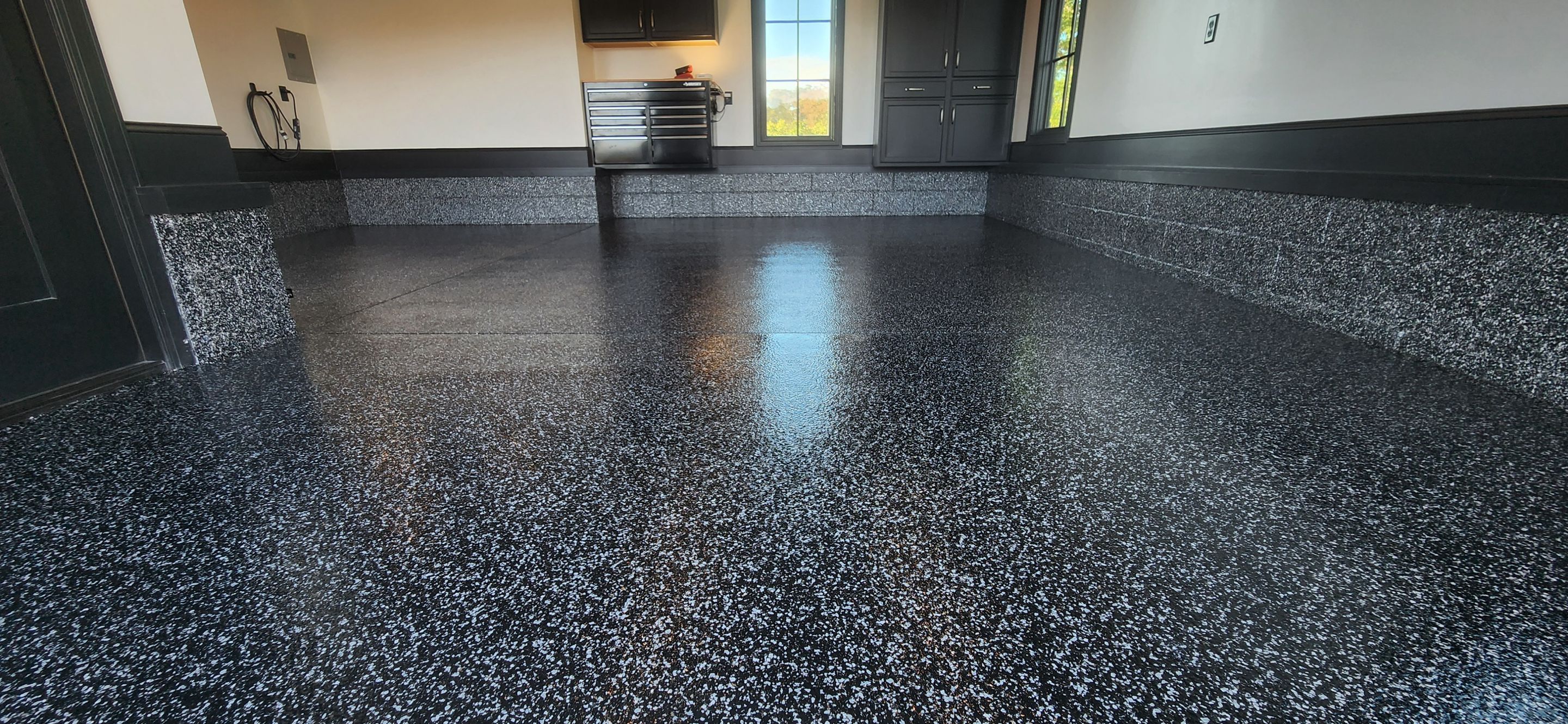 Garage Transformation Using Raven Flake With Silver Mica! by Elite Floor Solutions
