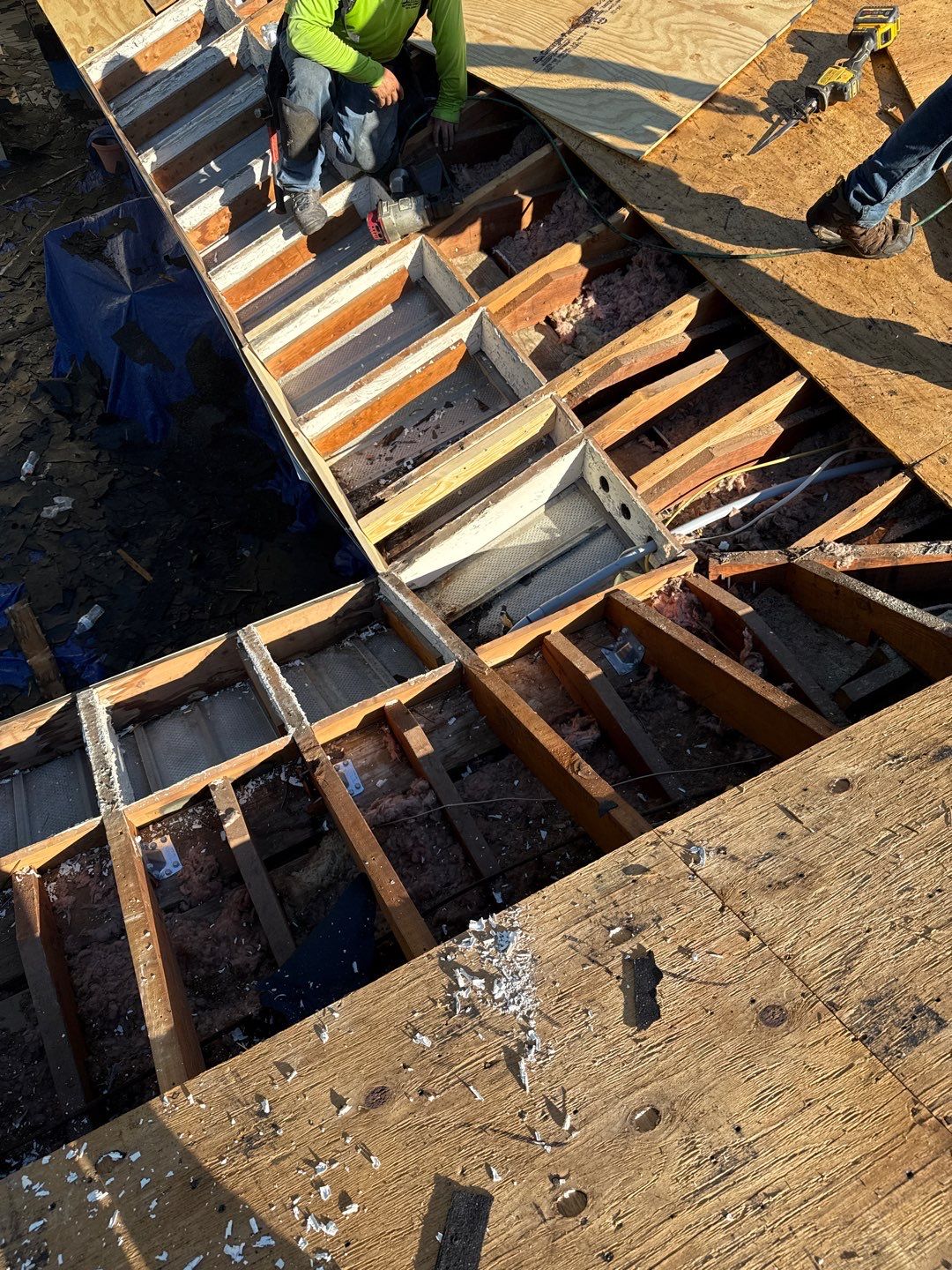 Project in St. Petersburg 33704 by Mitchell Roofing Company LLC 