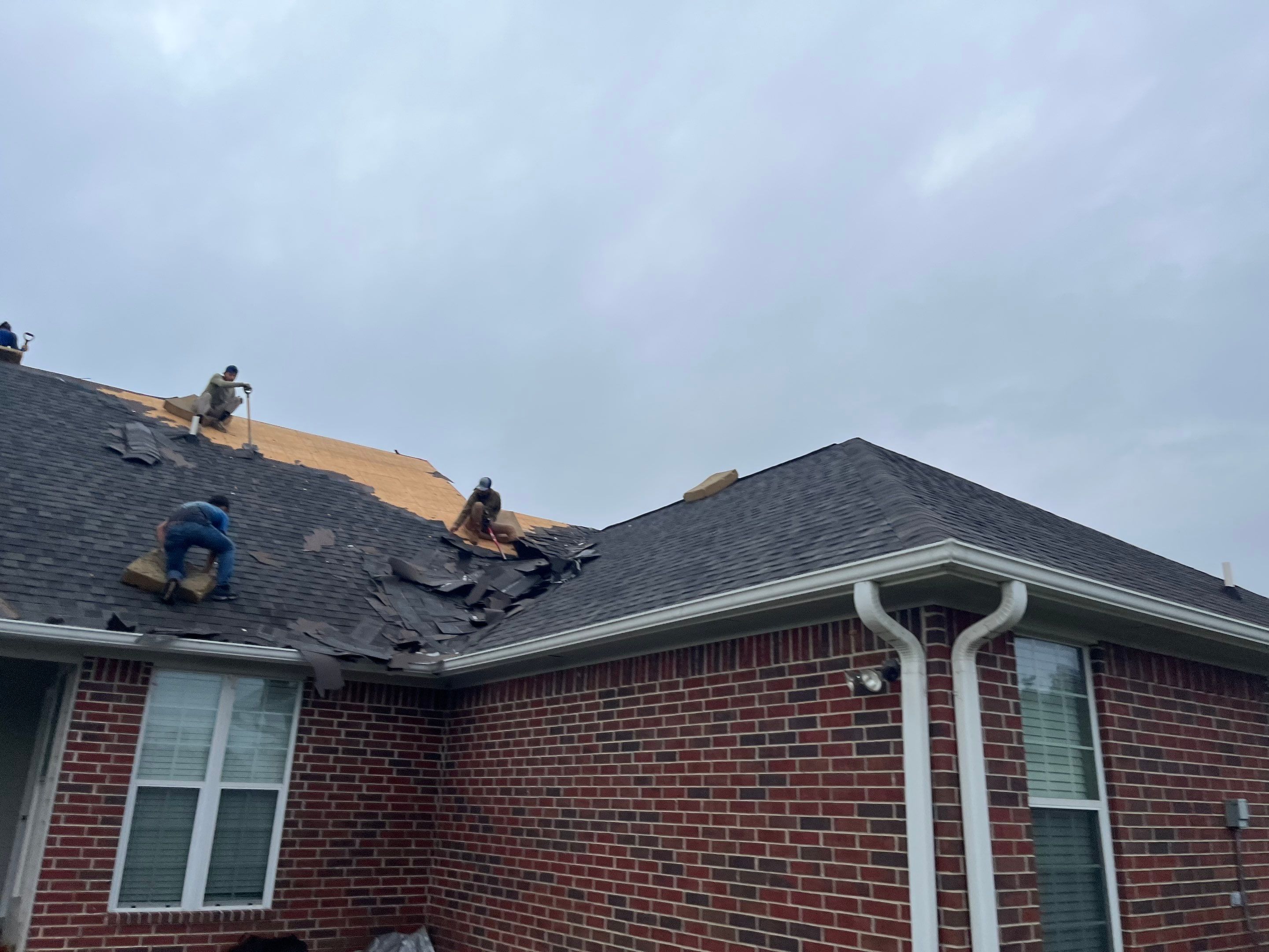 Residential Roofing Repair using Malarkey Vista: Black Oak by Hostetler Roofing