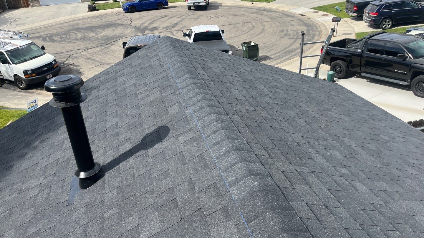 Transforming Homes in Kuna with Oakridge Onyx Black Shingles by ID Roofing LLC