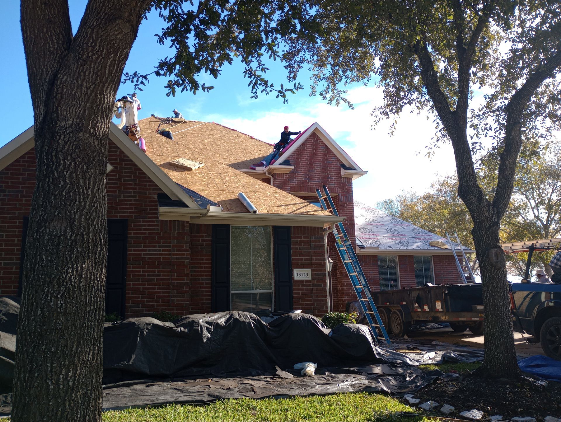Residential Roofing Installation using Owen's Corning Duration (Lifetime) Shingles by Roof Repair Company