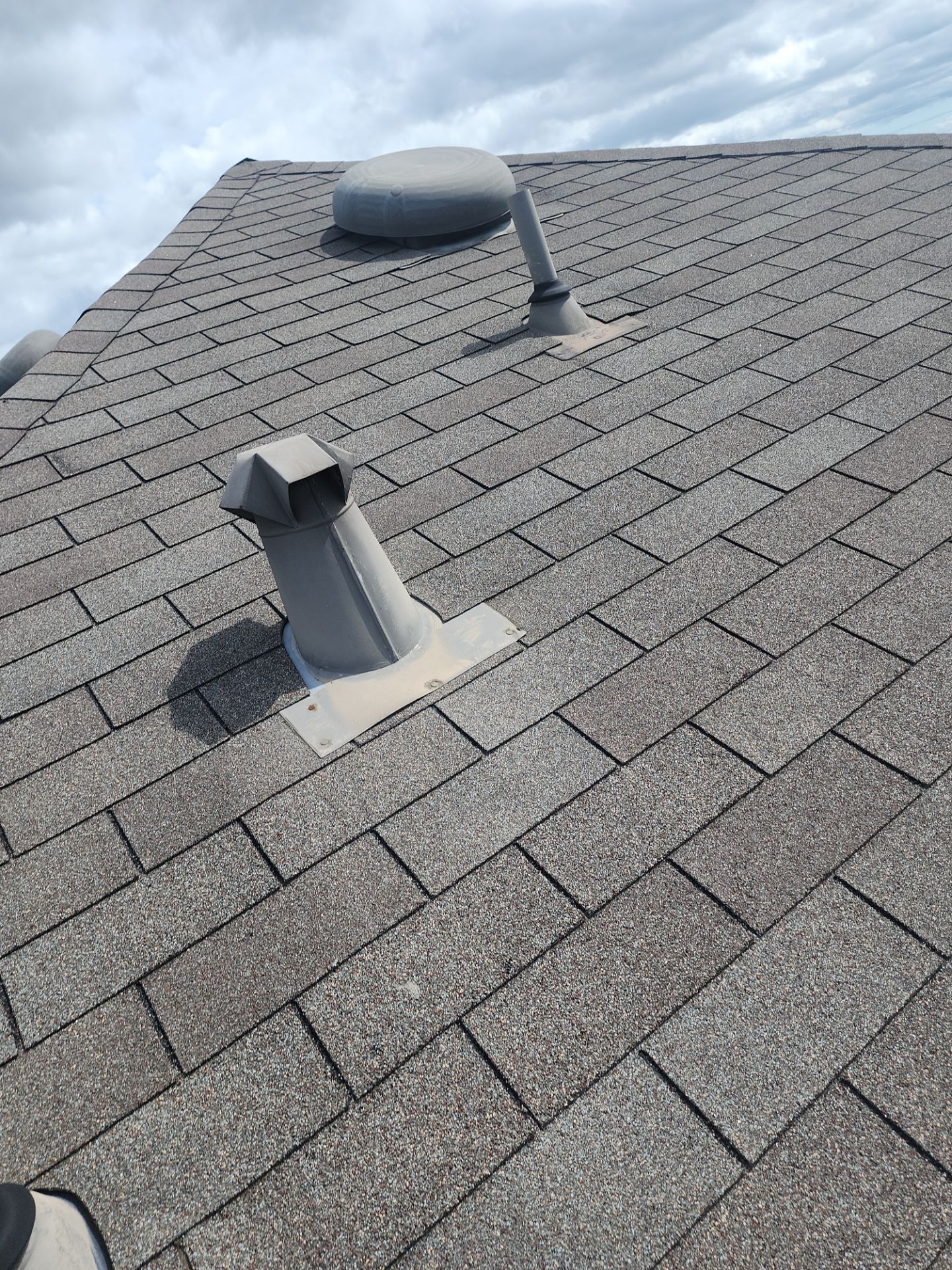 Hail Damage using Owen's Corning Duration (Lifetime) Shingles by Roof Repair Company