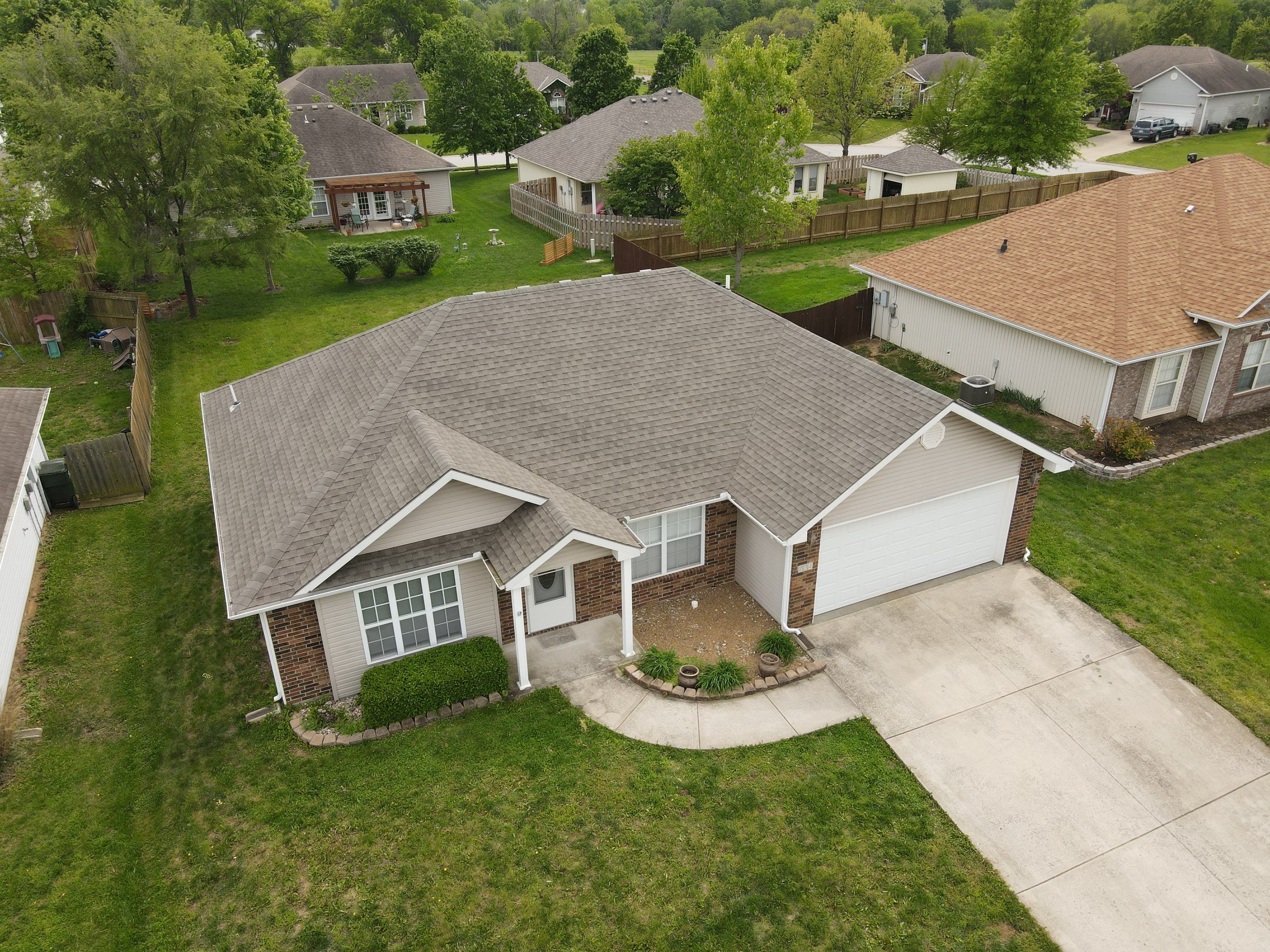 GAF Timberline HDZ Asphalt Shingle Roof Replacement in Warrensburg by Summit Roofing
