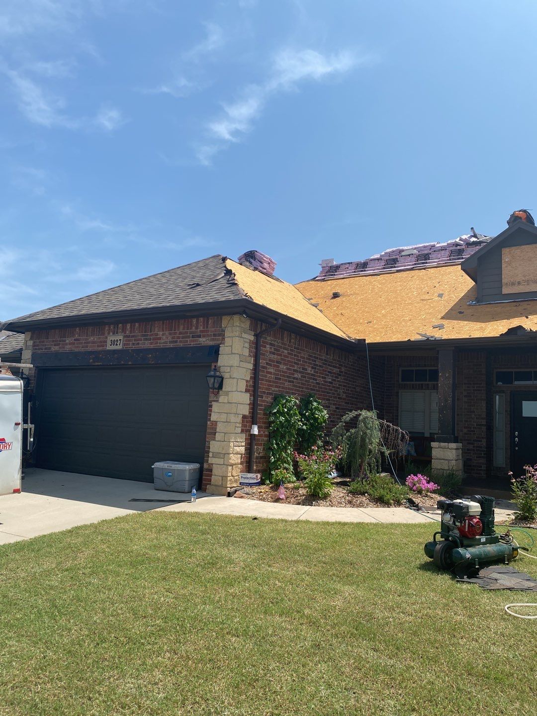 Owens Corning - Driftwood by Frontline Roofing and Construction