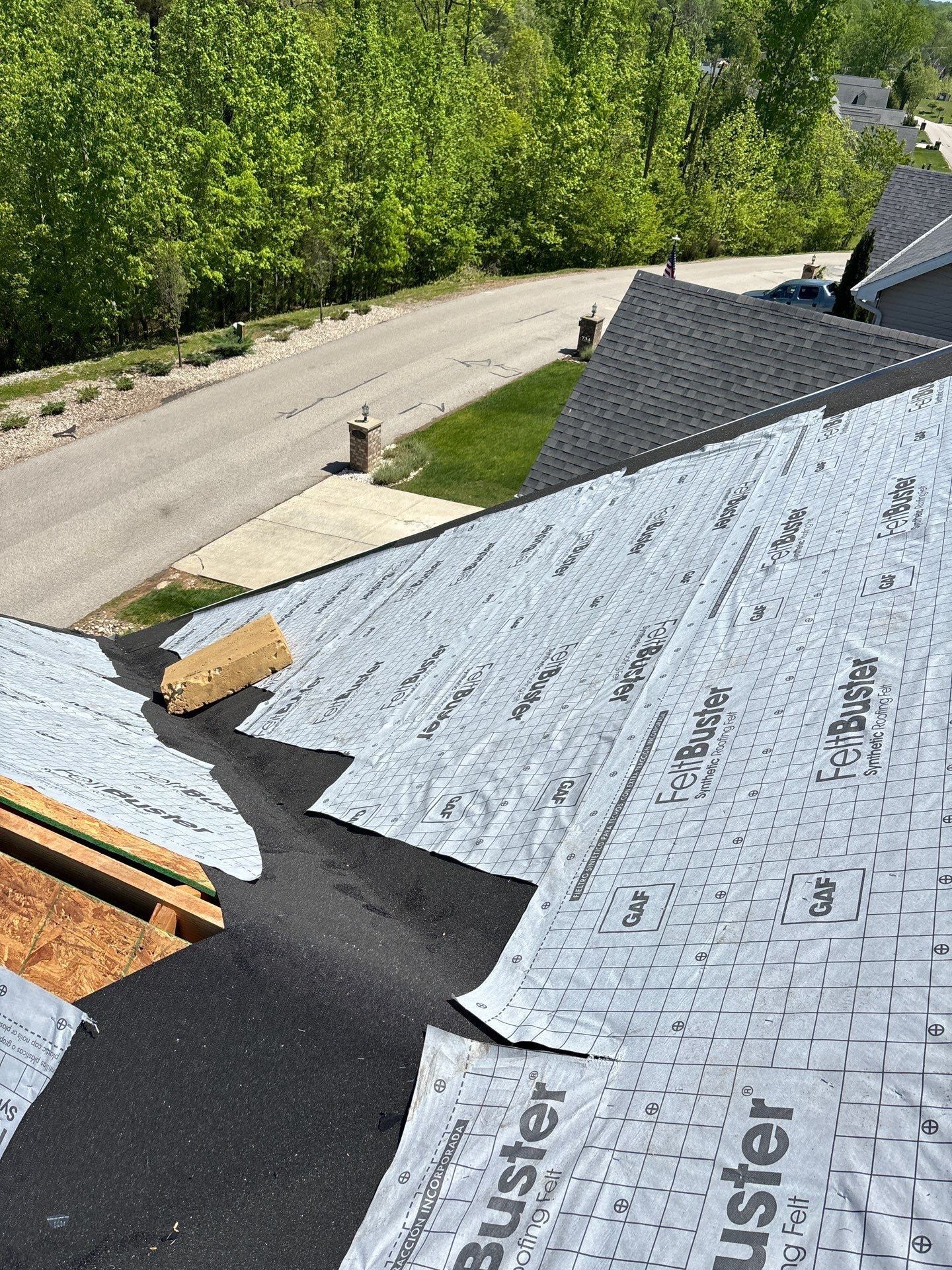 Residential Roofing Installation using GAF Timberline HDZ Weatherer Wood by Rainstoppers Roofing