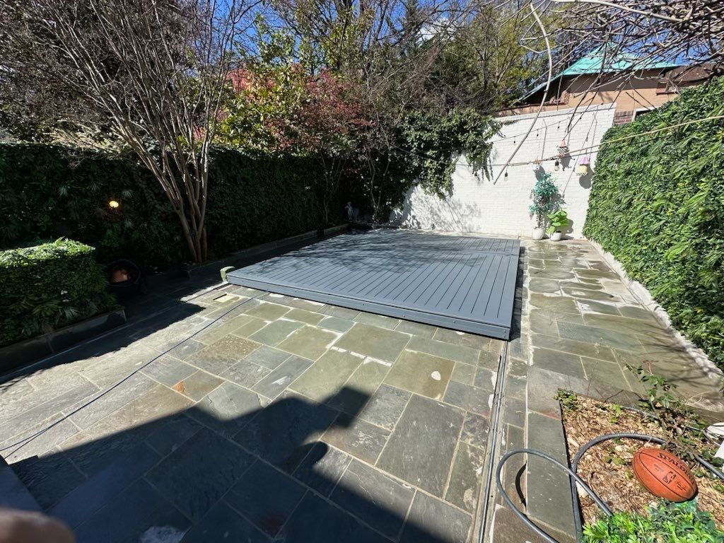 Automatic deking pool cover  by Jesus Master Handyman LLC 
