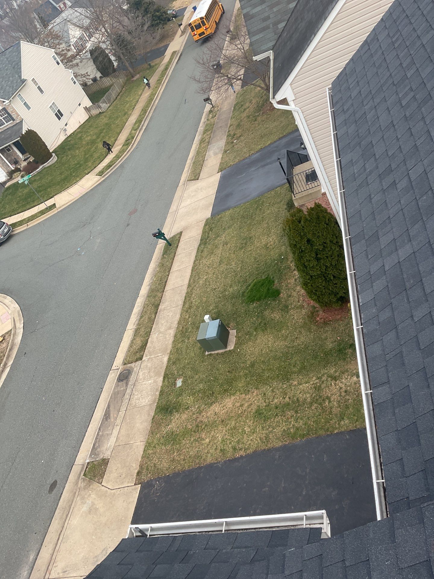 Woodbridge CertainTeed Landmark Roof in Charcoal Black by RM Banning, Inc.