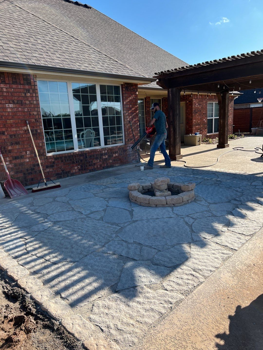 Landscapes by Clays Services Inc