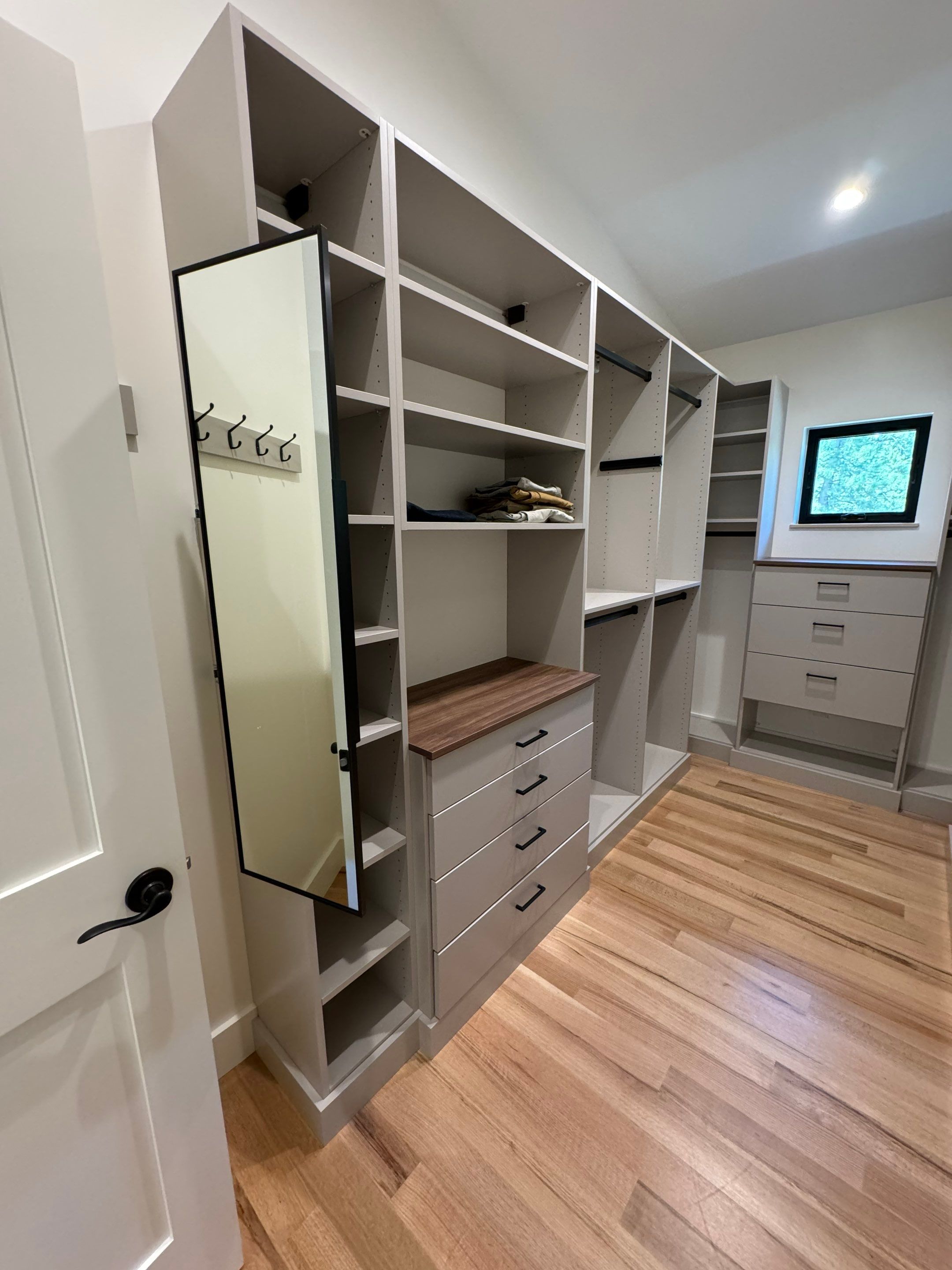 Nederland Whole House Solution by Concept 32, Inc.