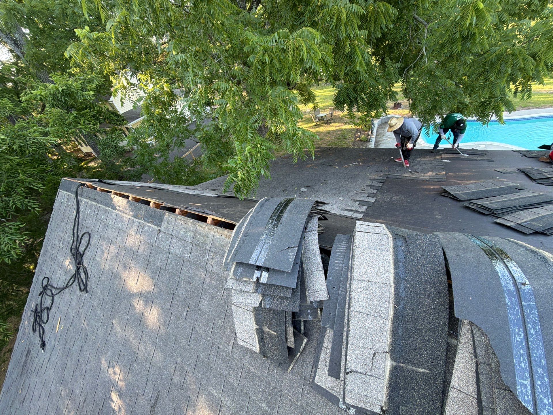 Complete Asphalt Shingle Roof Replacement and Sheathing Repair in Deltaville by Cade Construction