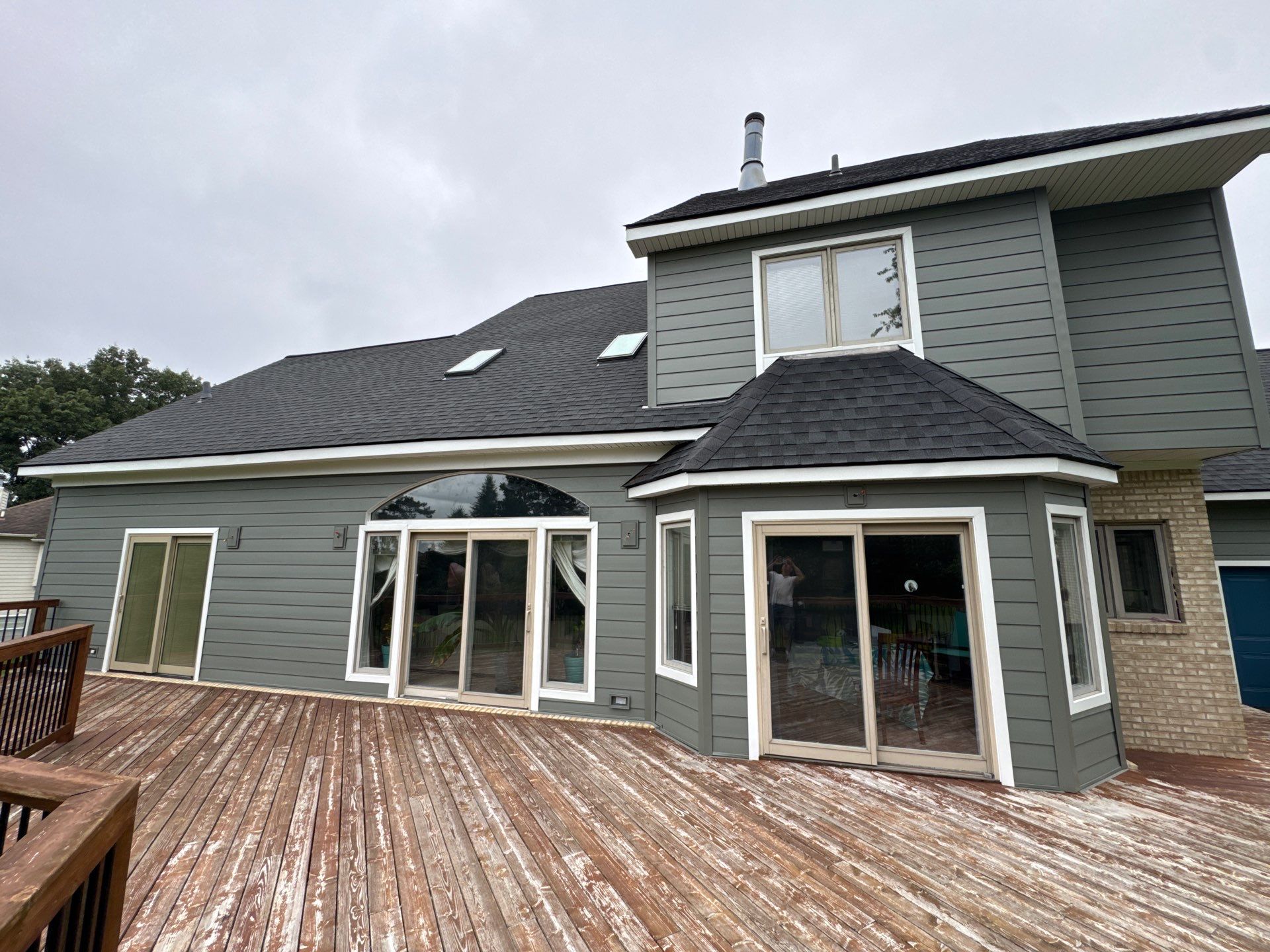 Siding Replacement using Alside Mountain Fern by 180 Contractors