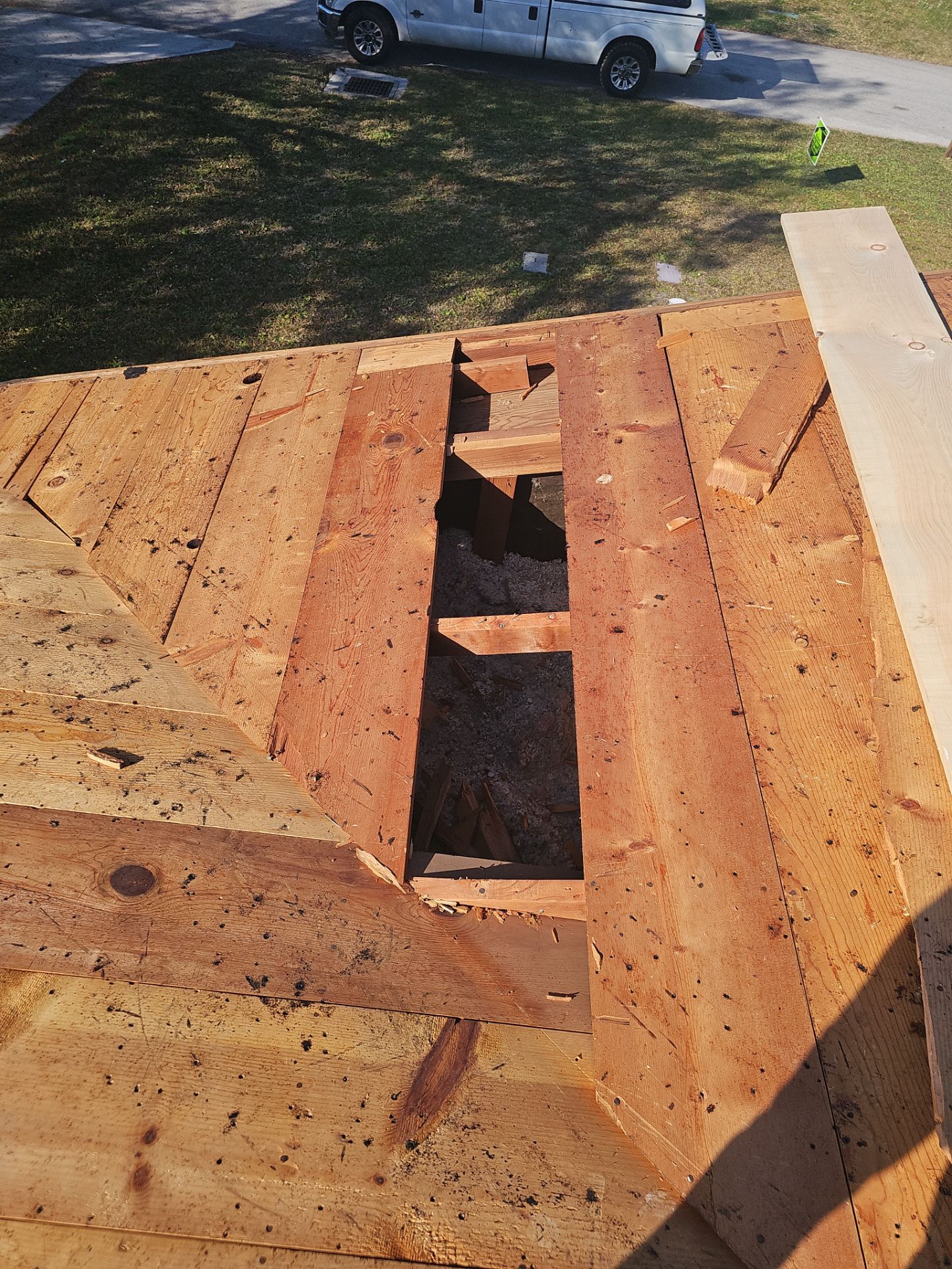 Project in Pinellas Park 33781 by Mitchell Roofing Company LLC 