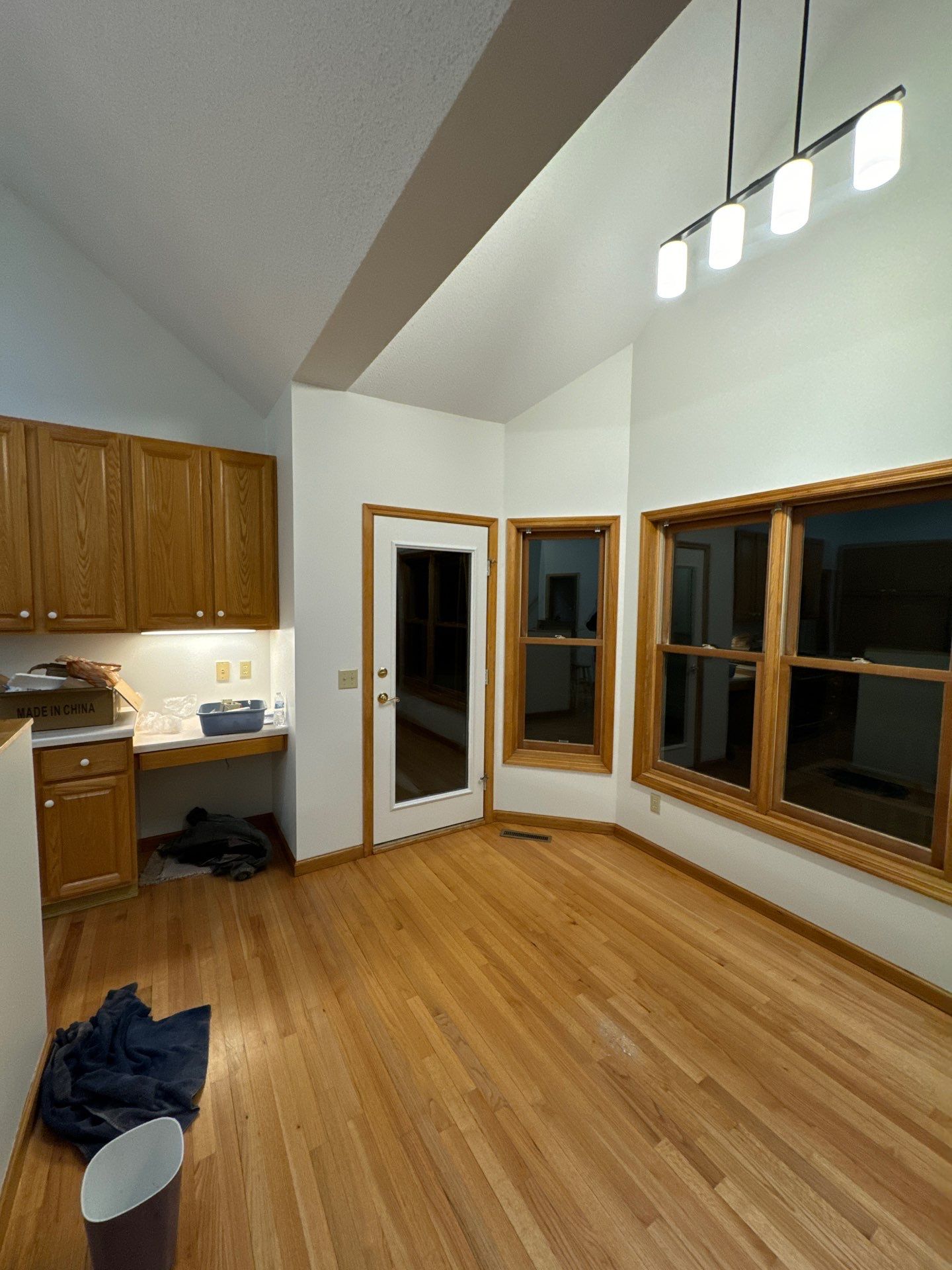 Tour the entire process of painting an interior by The Hillcrest Company 