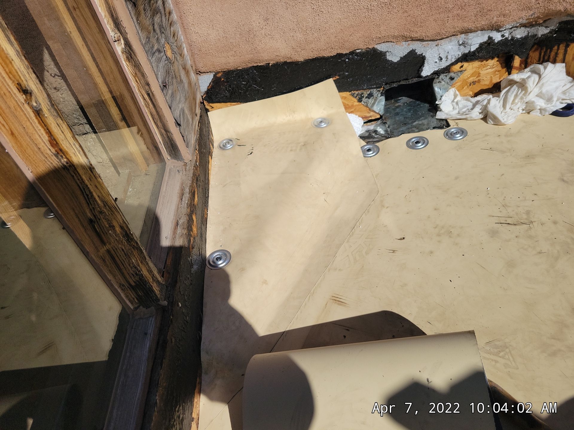 TPO Roof Replacement on entry of Albuquerque Restaurant by Doyle Roof Masters Inc