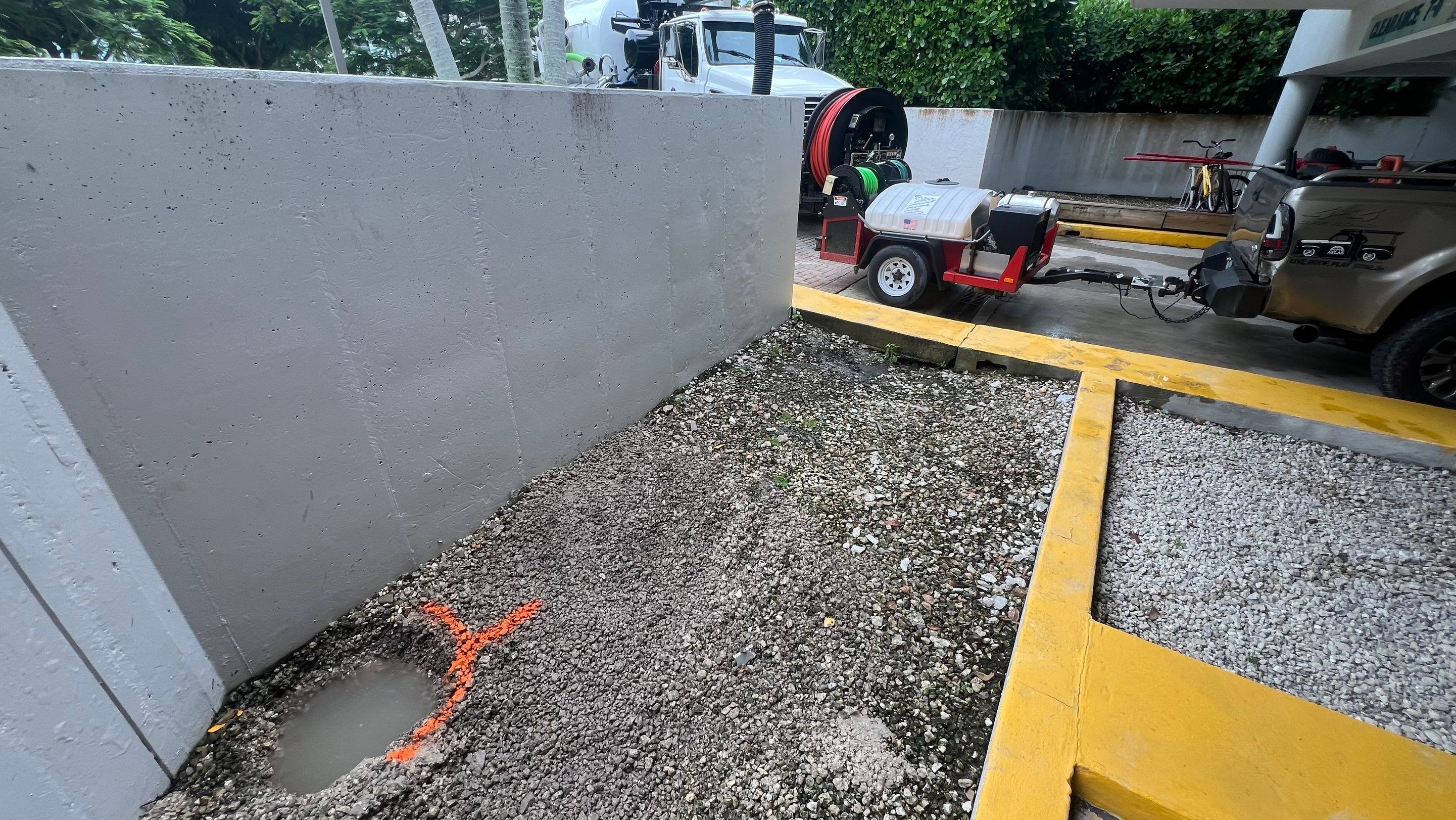 Marco Island Condo Stormwater System Maintenance and Standing Water Removal by APS Power & Water