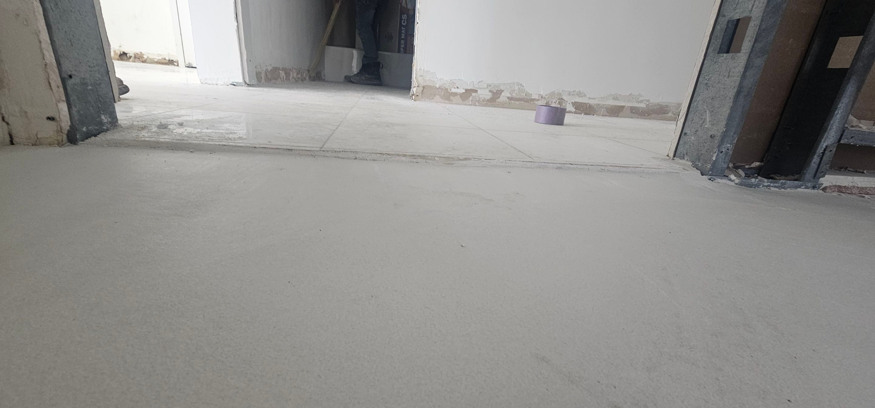 Microtopping on Key Biscayne Apartment by Seamless Surfaces