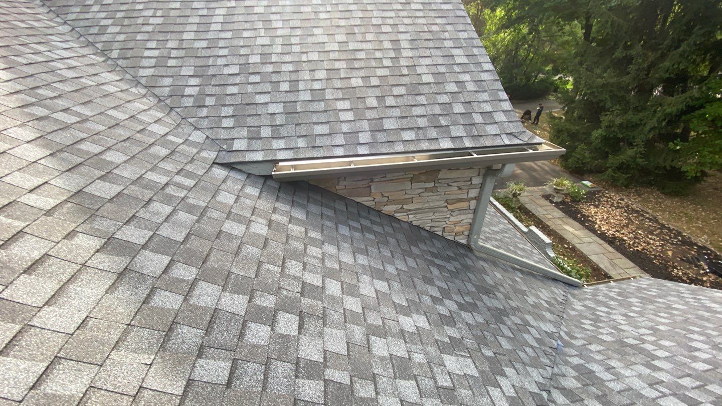 Roof Replacement using CertainTeed Landmark Pro by 180 Contractors