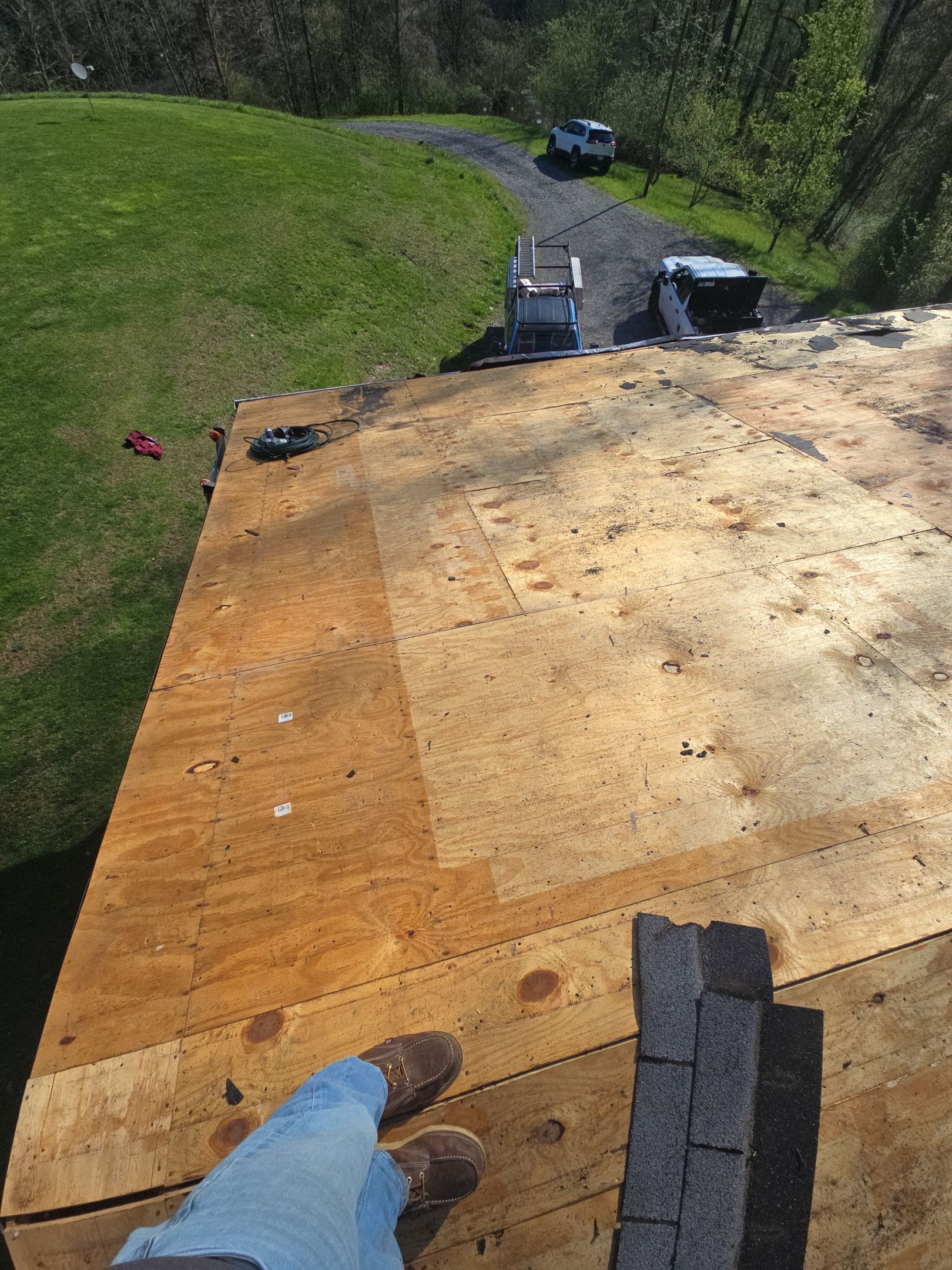 Residential Roofing Installation using GAF Timberline HDZ Nantucket Morning by Rainstoppers Roofing