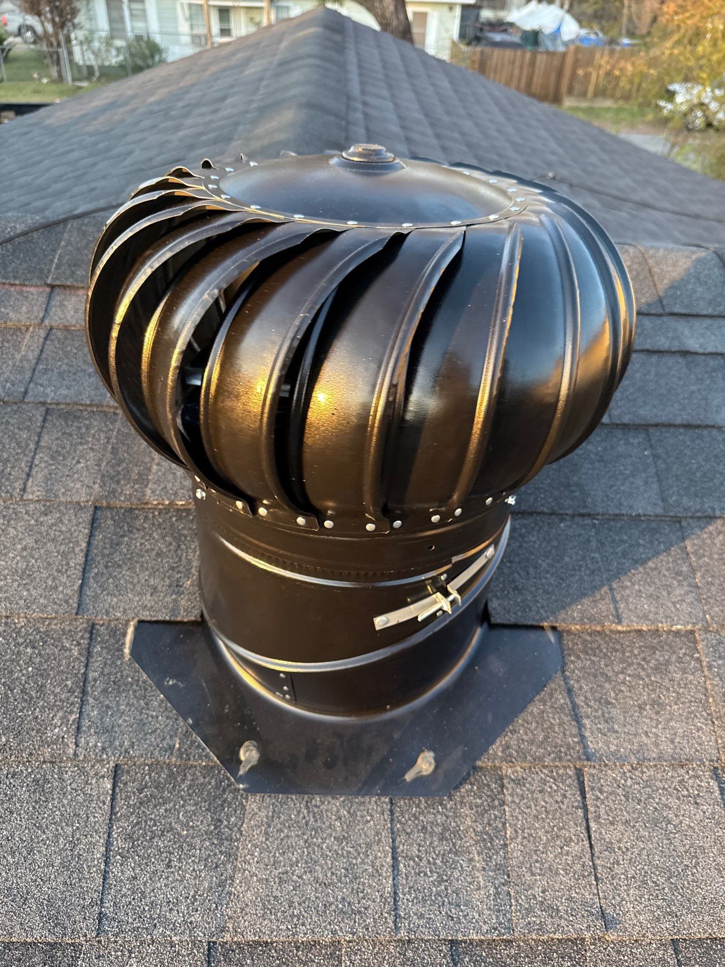 GAF Natural Shadow - Charcoal by Top Sun Roofing