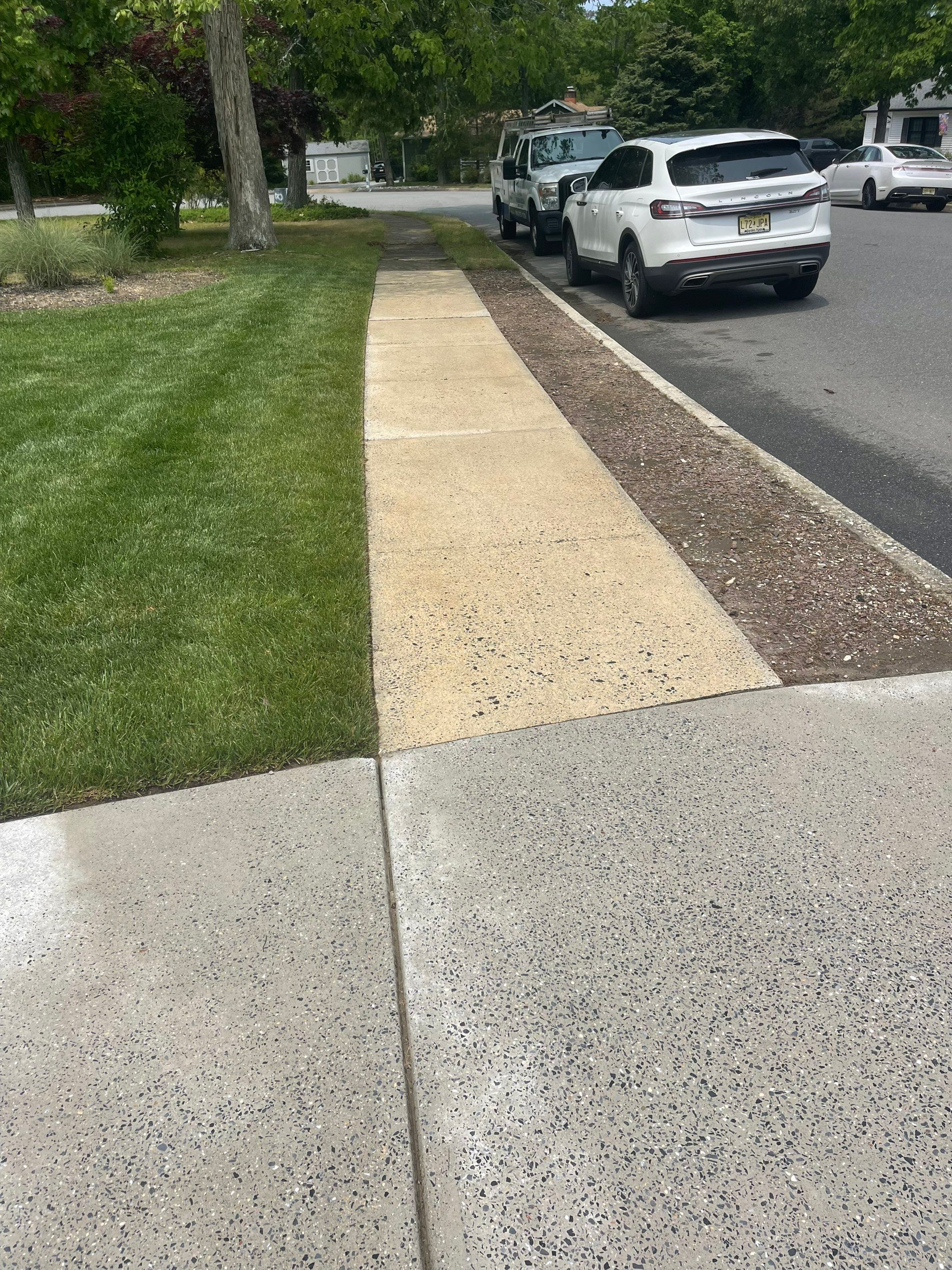 Concrete Cleaning by SJ Exterior