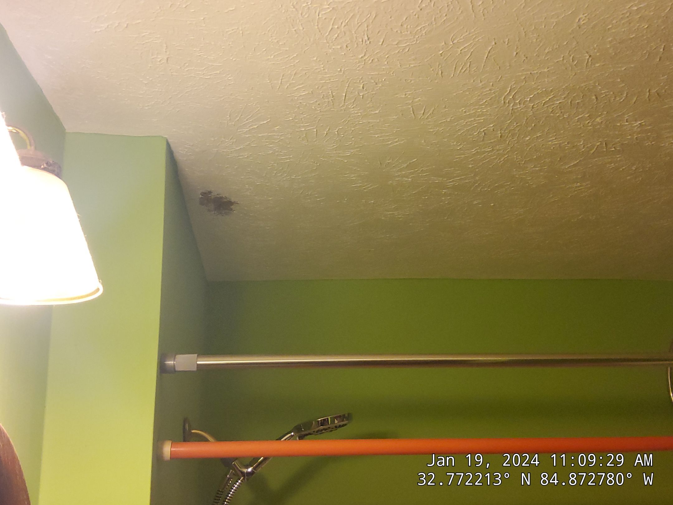 Residential Roofing Sealant  by iGreen Solutions