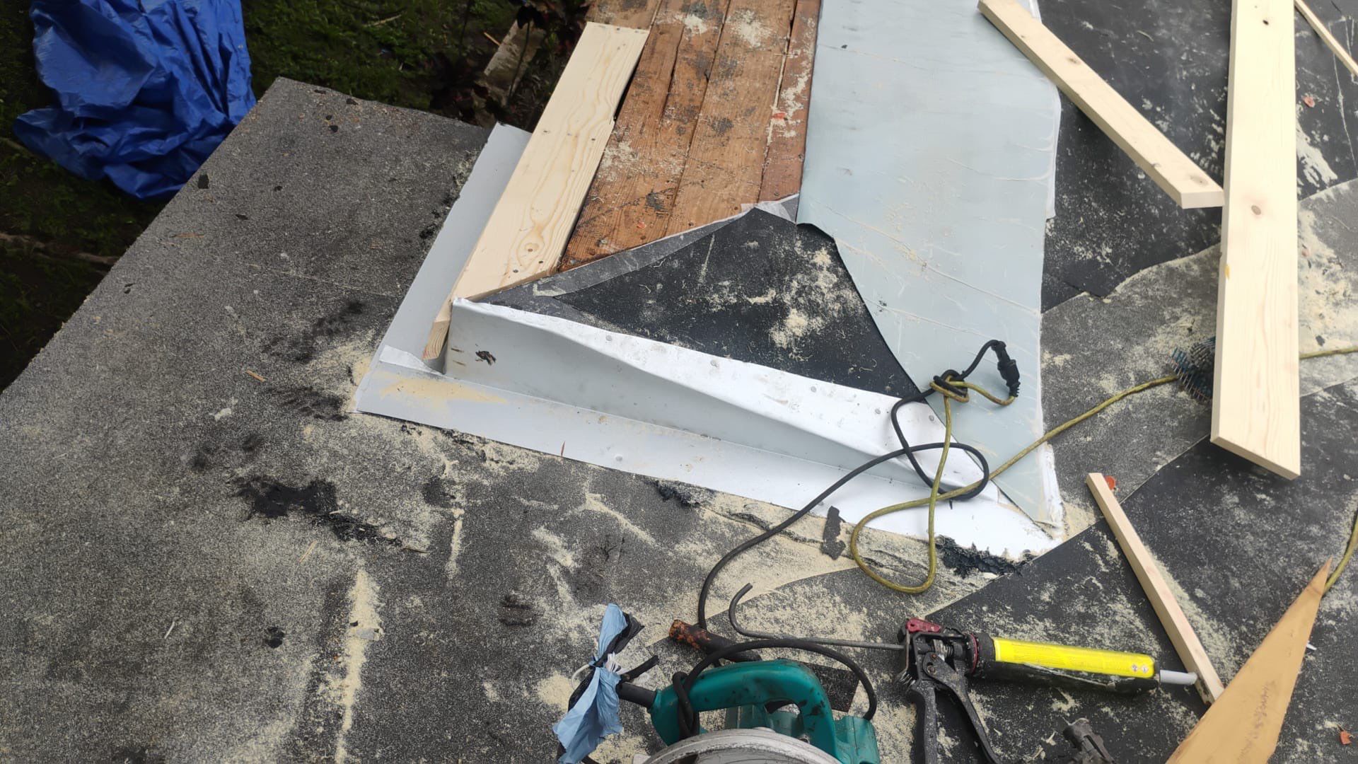 Project in St. Petersburg 33711 by Mitchell Roofing Company LLC 