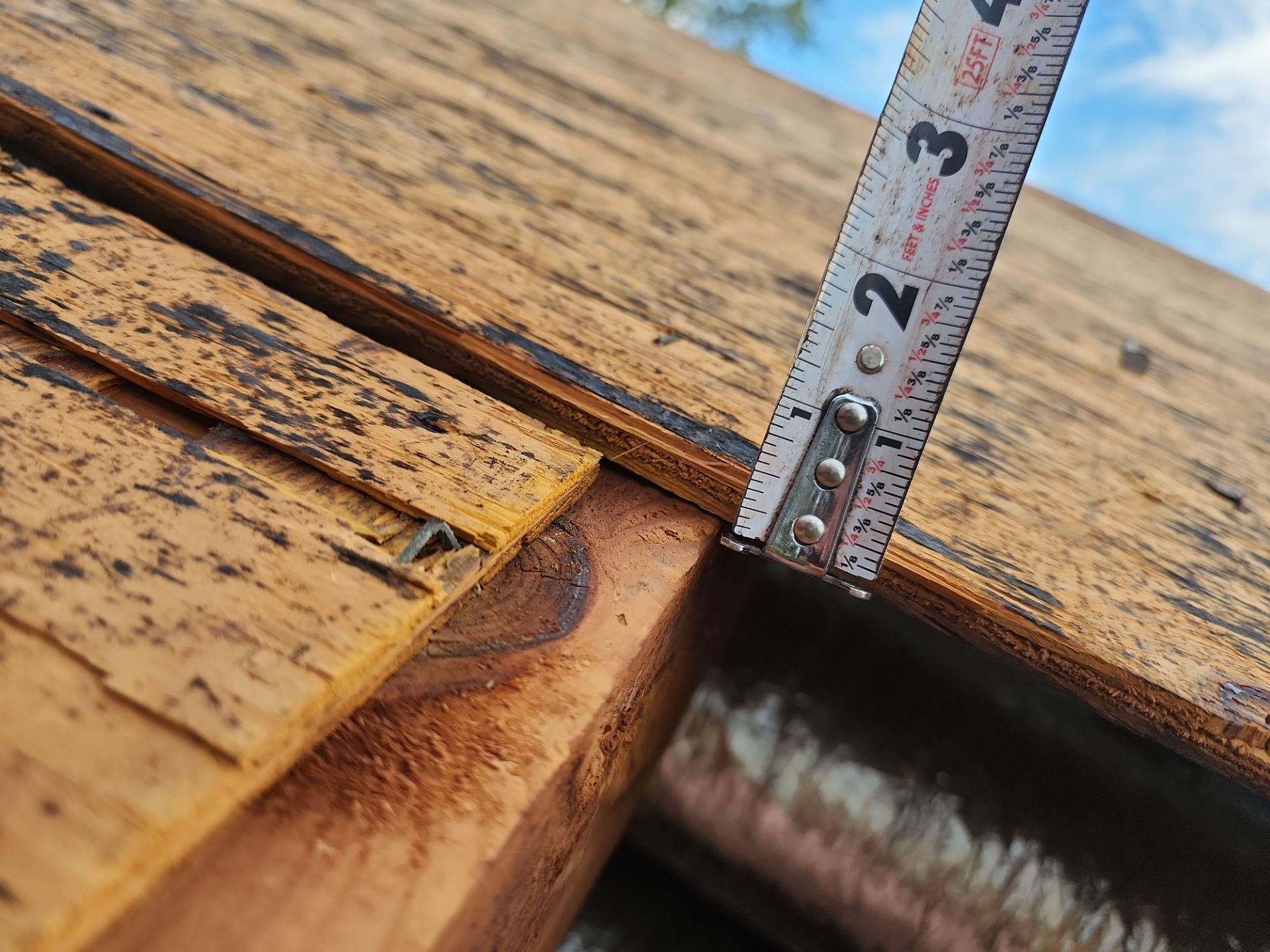 Residential Roofing Installation using Owen's Corning Duration (Lifetime) Shingles by Roof Repair Company
