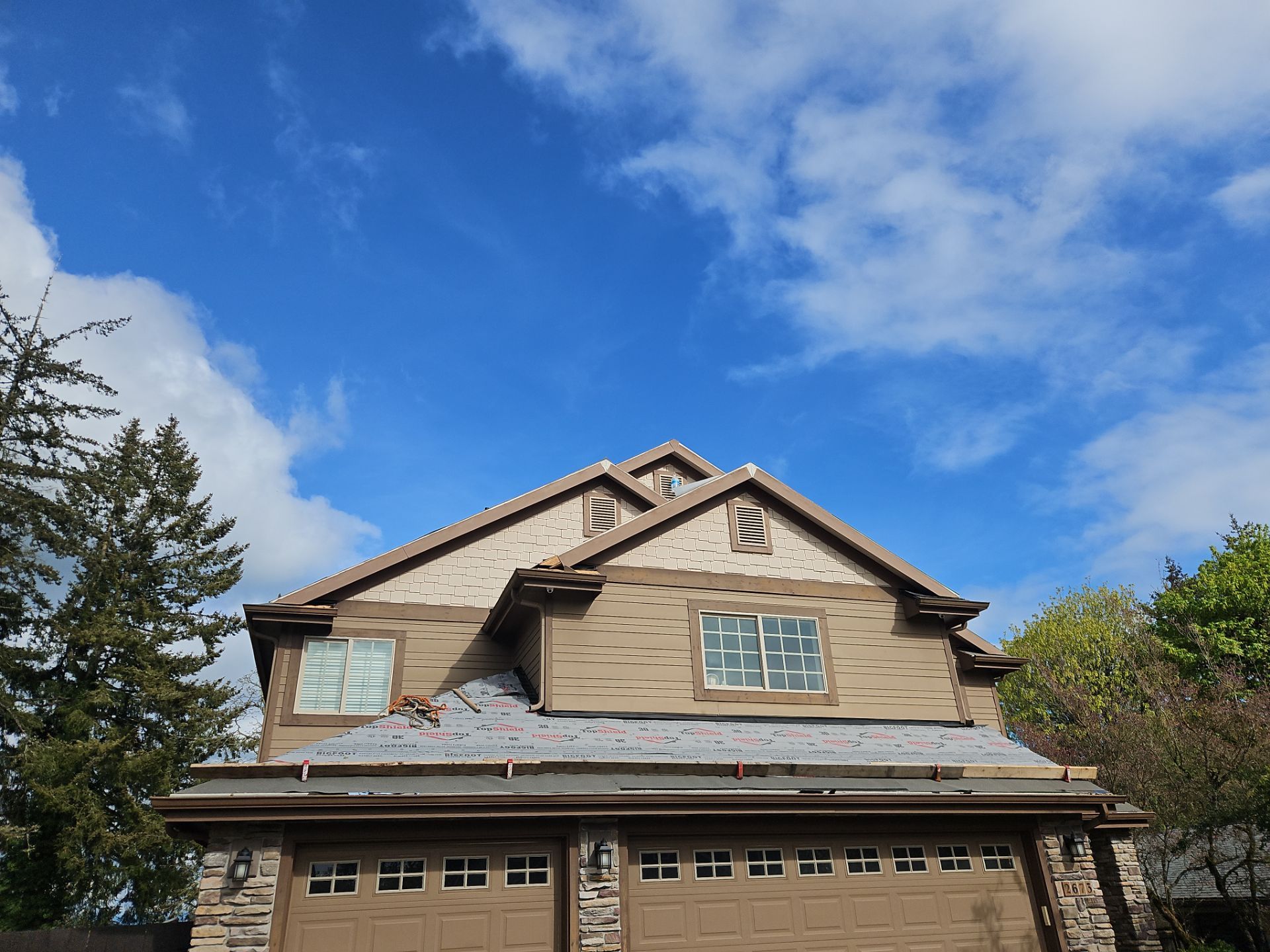 Residential Roofing Installation using Malarkey Vista AR Shingles (Color: Storm Grey) by Orezona Building & Roofing Company, Inc.