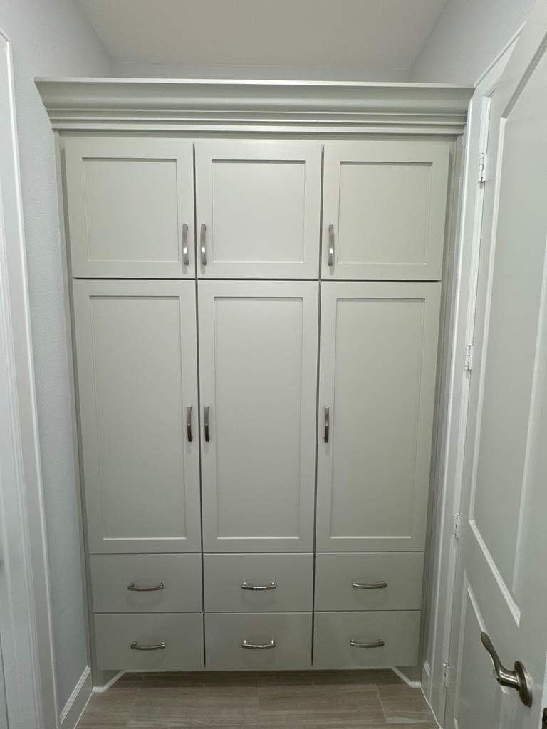 Custom Cabinets / Tile / Countertops by HOMES BY JAR